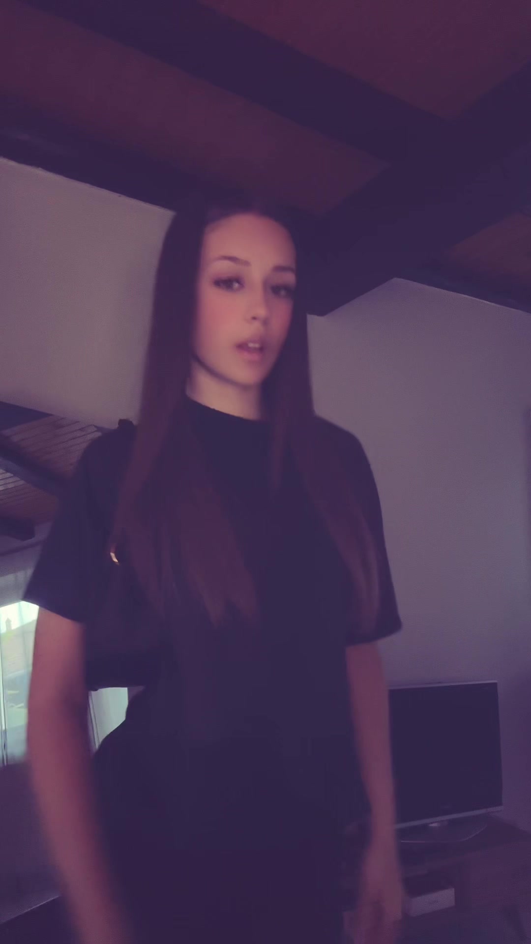@𝓮𝓵𝓮𝓸𝓷𝓸𝓻𝓪