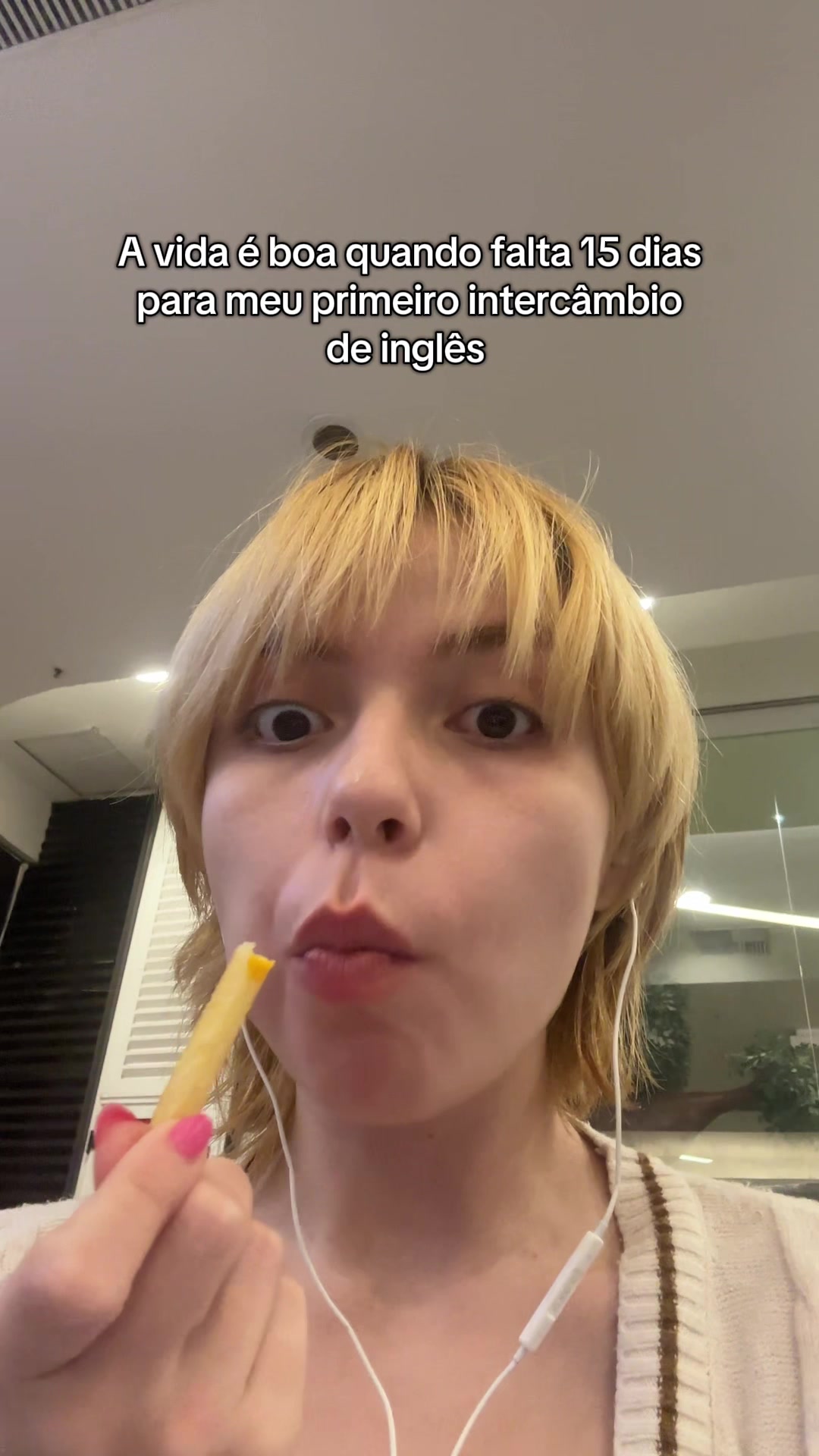 @𝐌