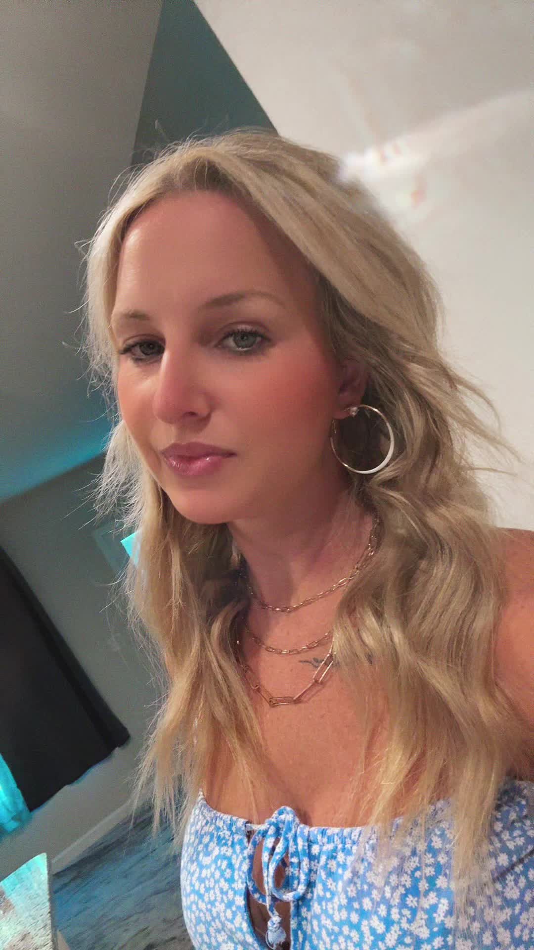@Blondie12