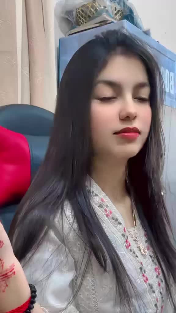 @Noor qaeen 👑