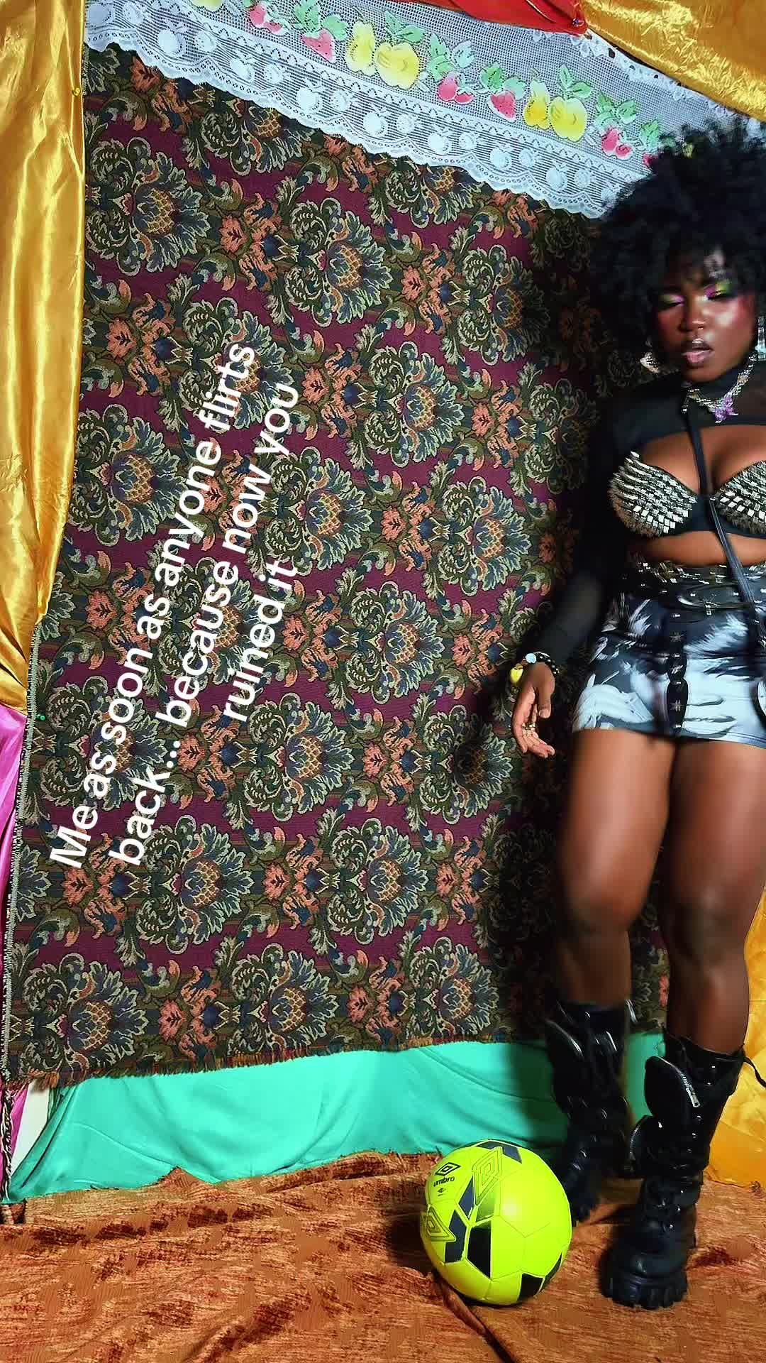 @tinaa_starra
