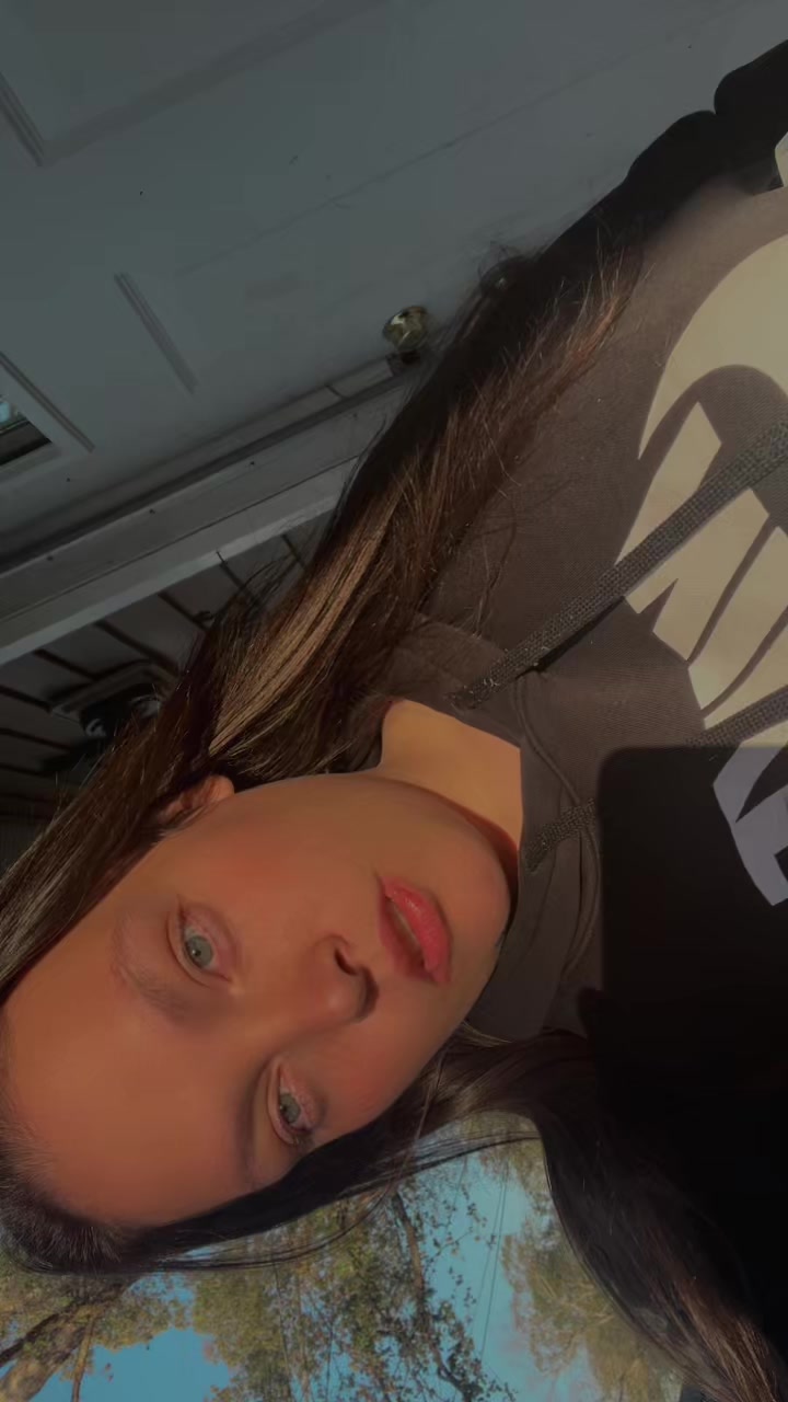 @Caitlyn 🫧🎀