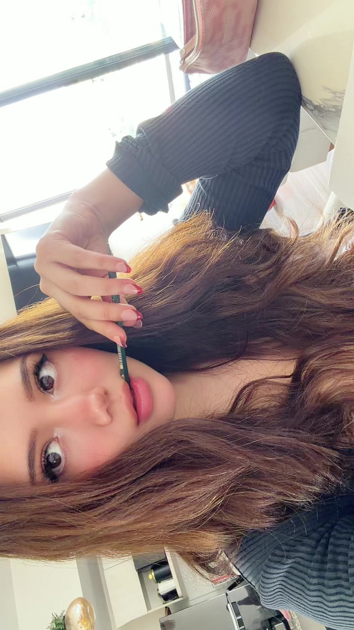 @lily.constantinee