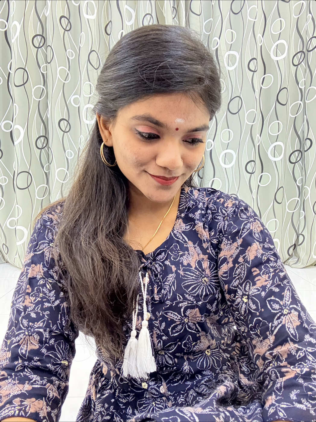 @yaashni_