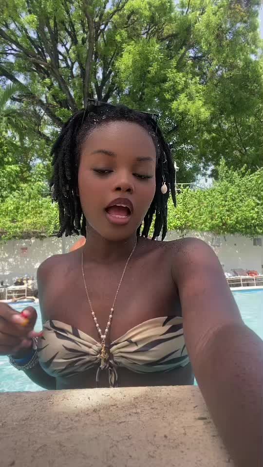 @Mu 🎀💕