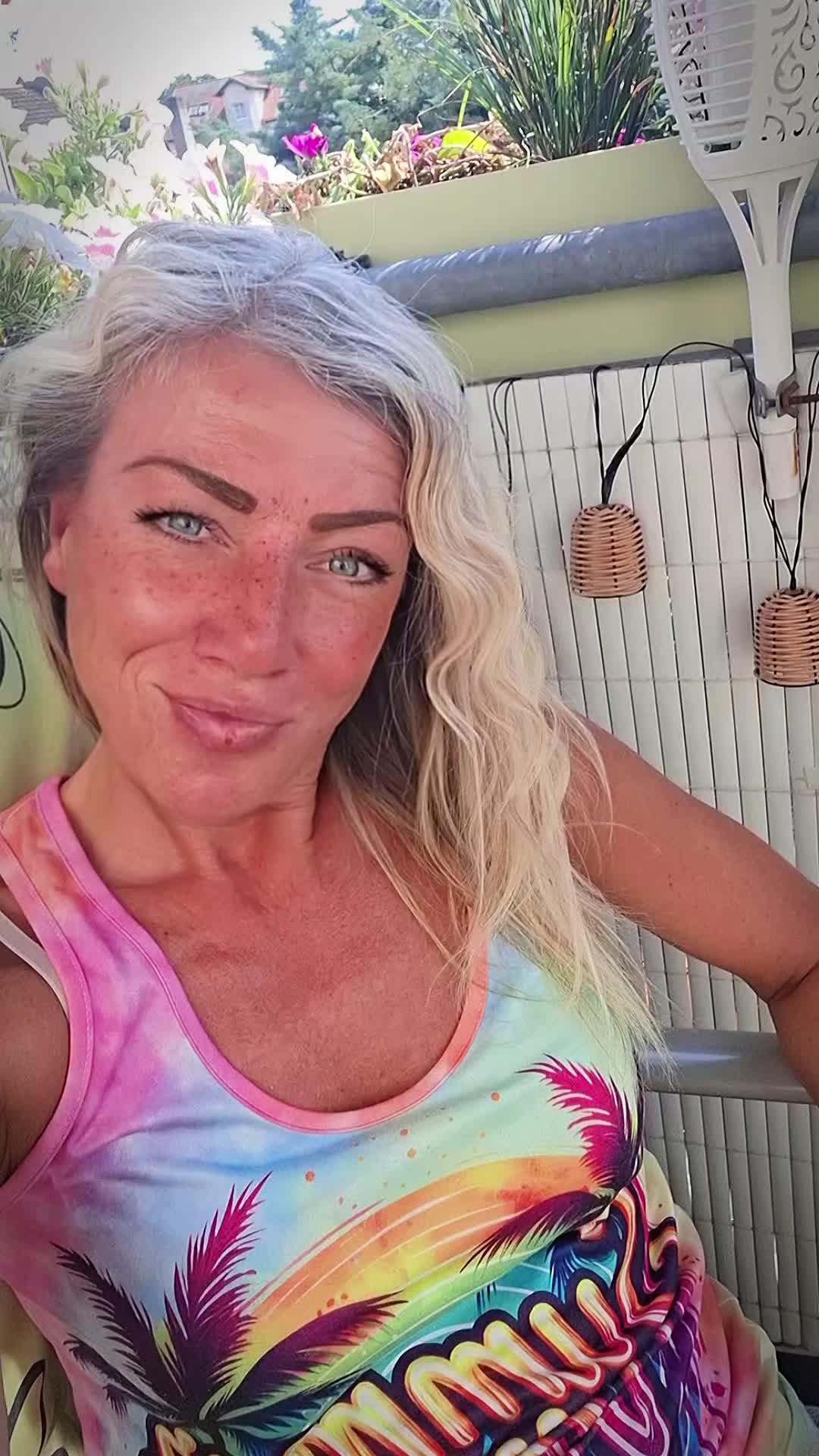 @Nickilii