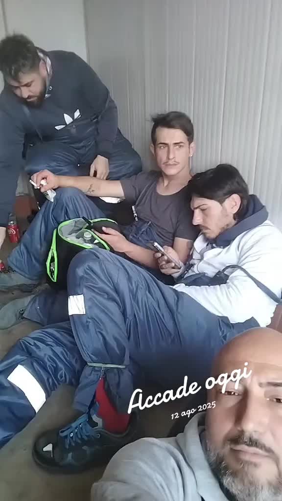 @vitoerosycastorin