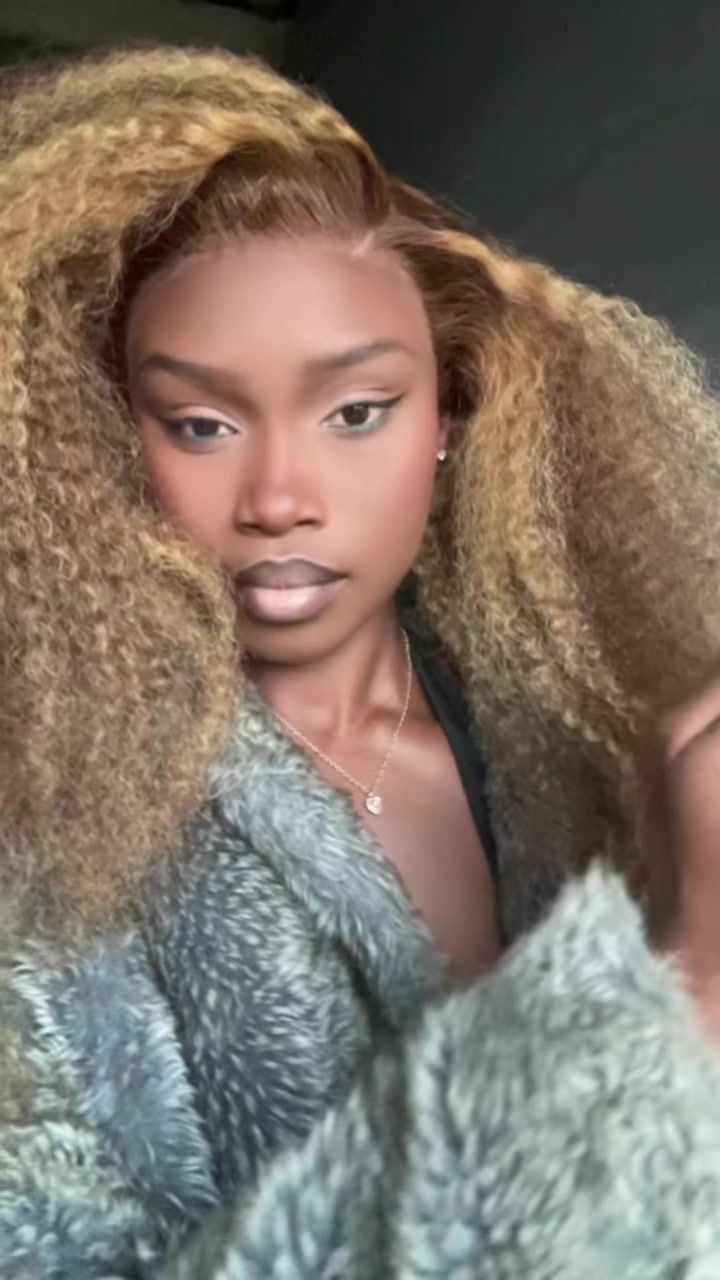 @Lindeka Zulu