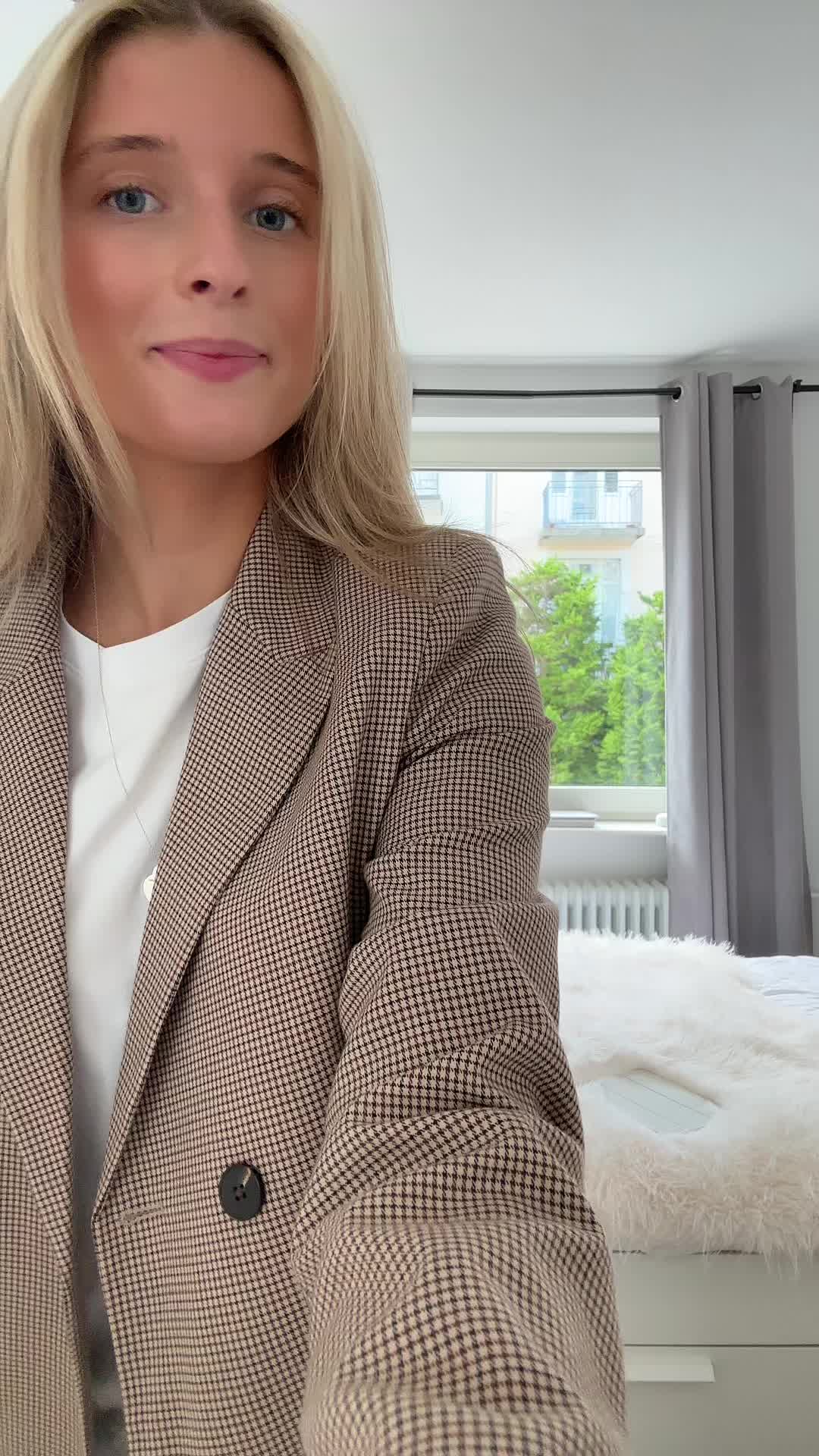 @emmiii