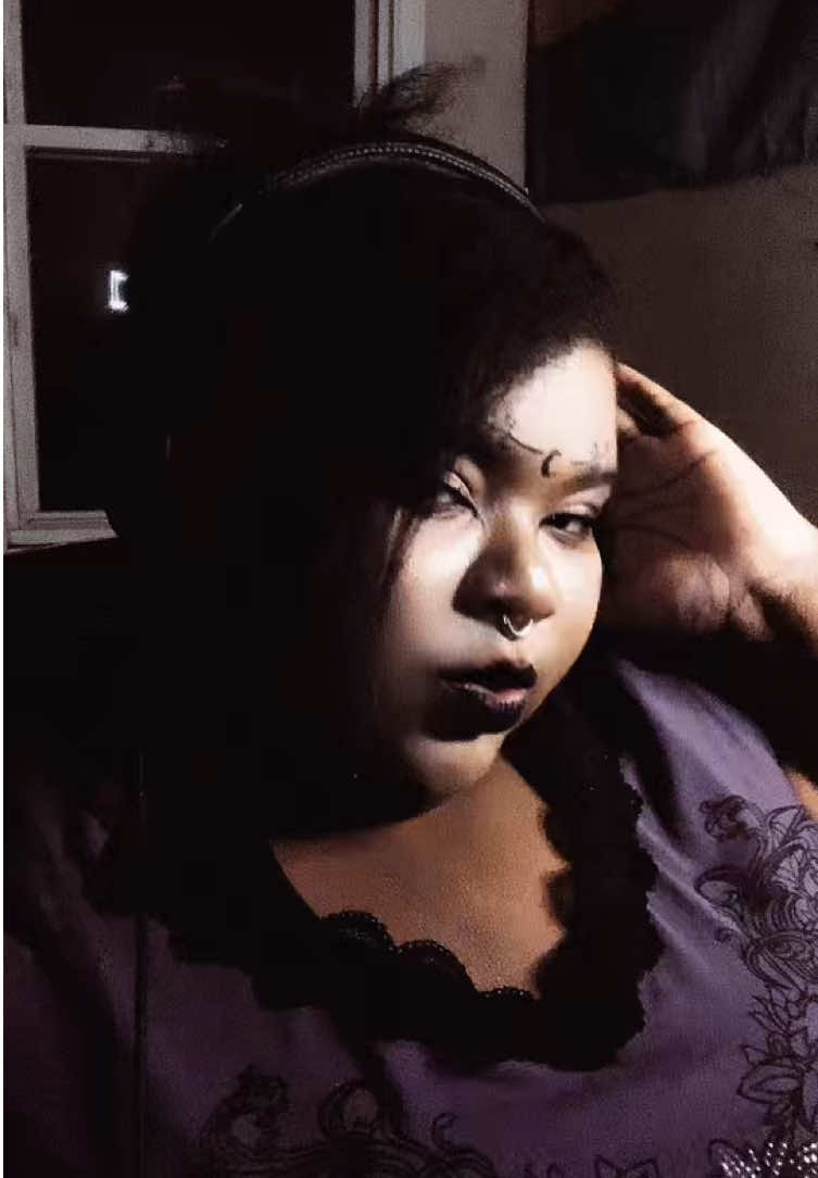 @KaylenMusic🦇🖤🖤
