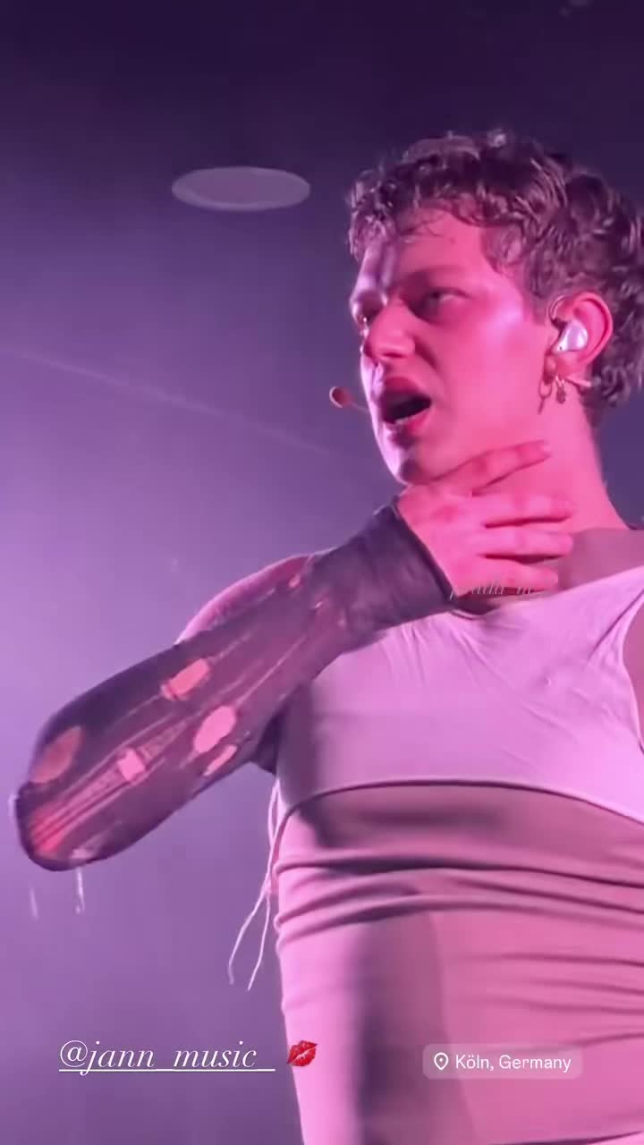 @𝐉𝐚𝐧𝐧.𝐗 ✰