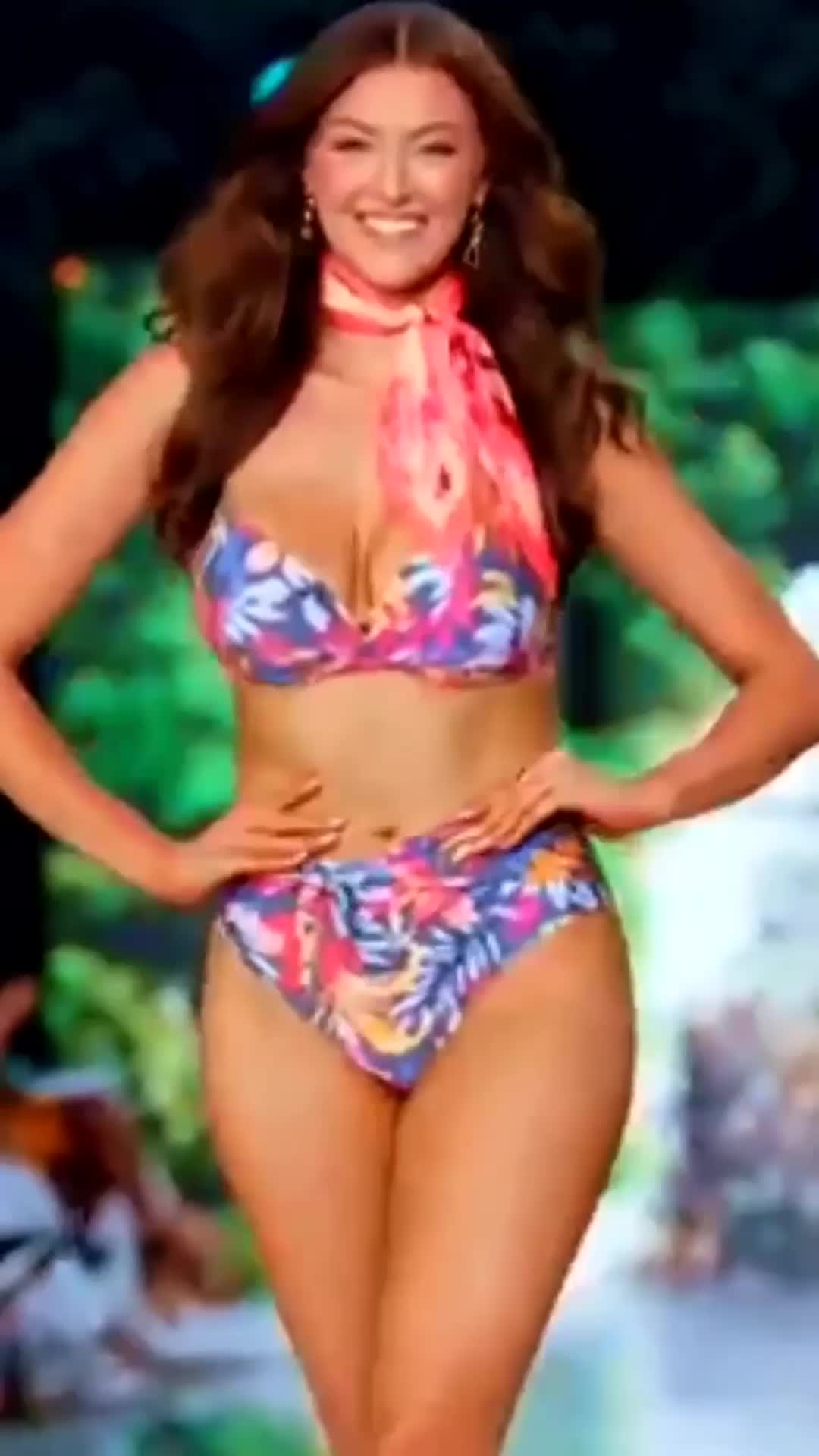 @hadelinemope92407010