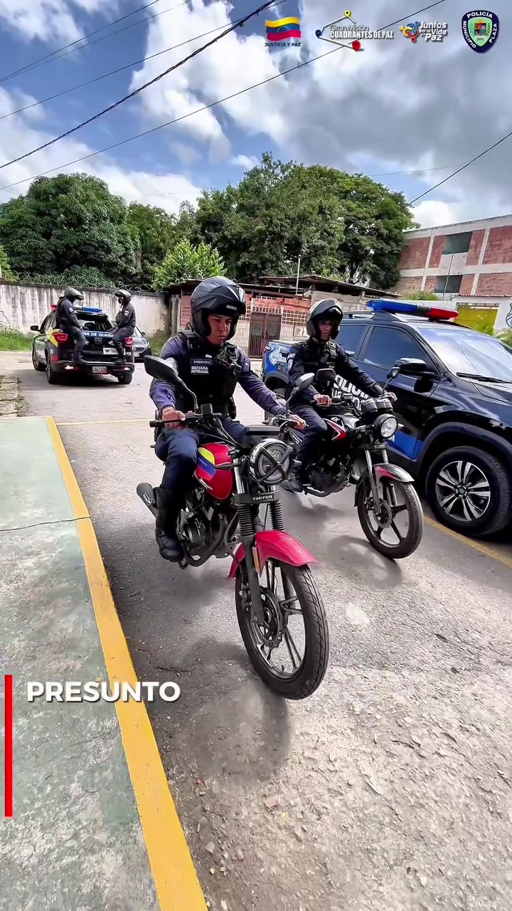 @Policía Municipio Plaza