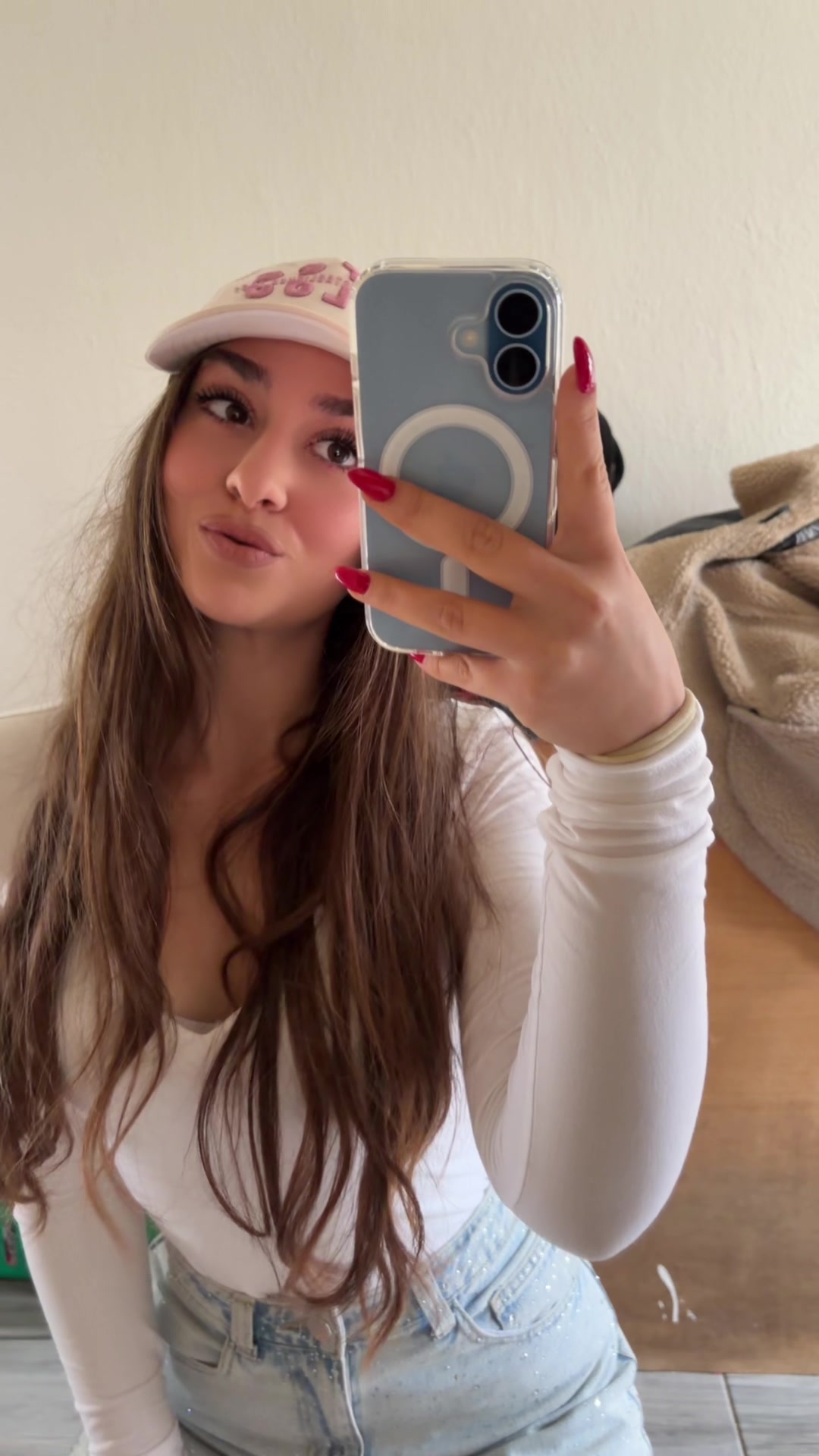@Aišaa