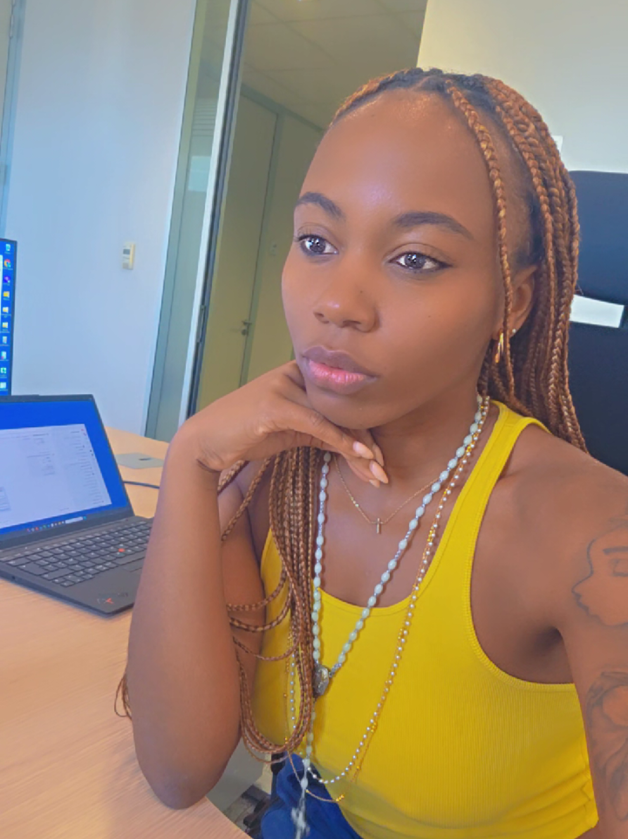 @Nana🇭🇹