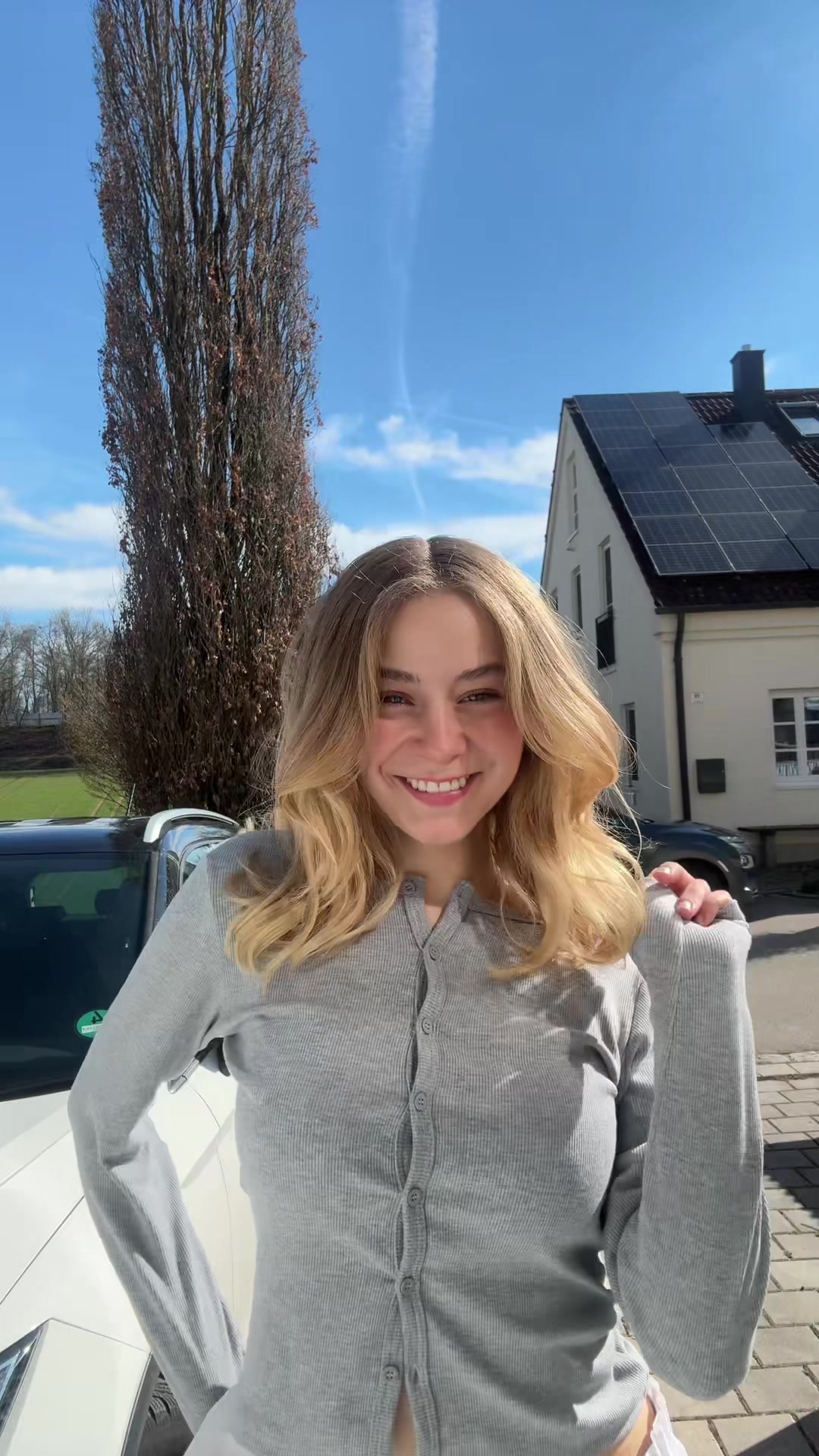 @clara
