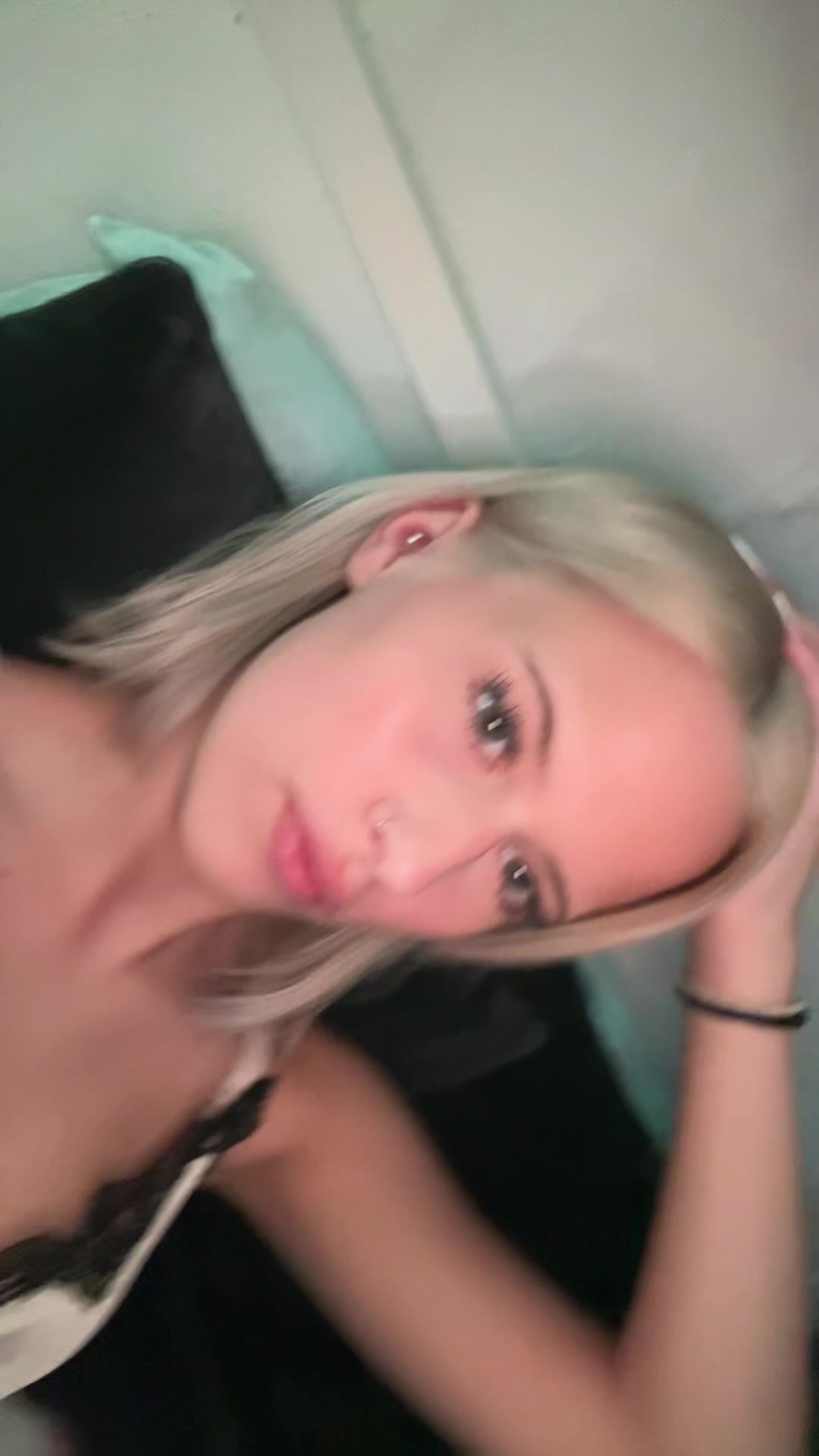 @melinasct