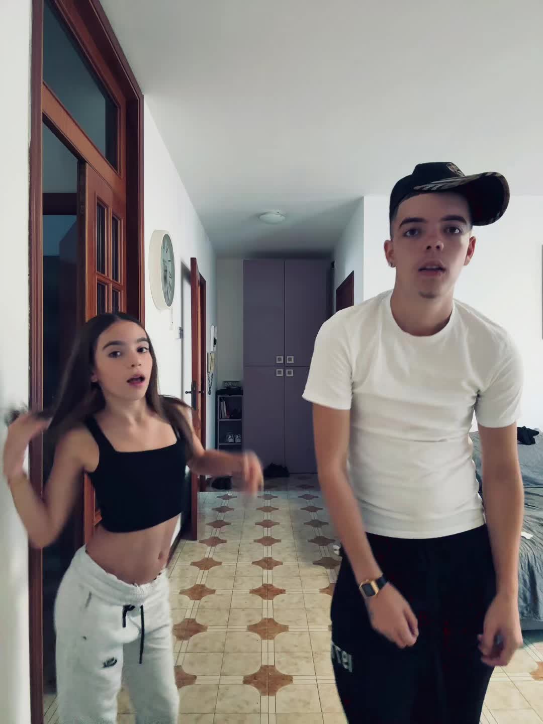 @𝟏𝟕