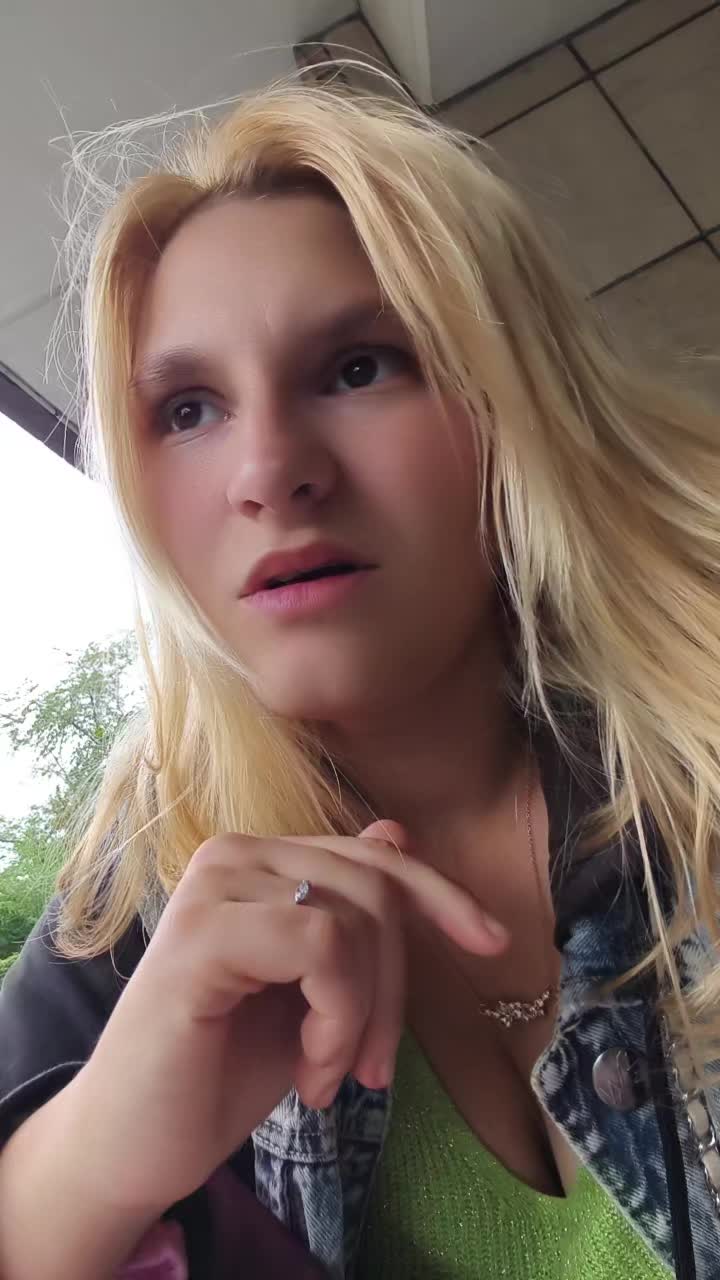 @miss_vivi