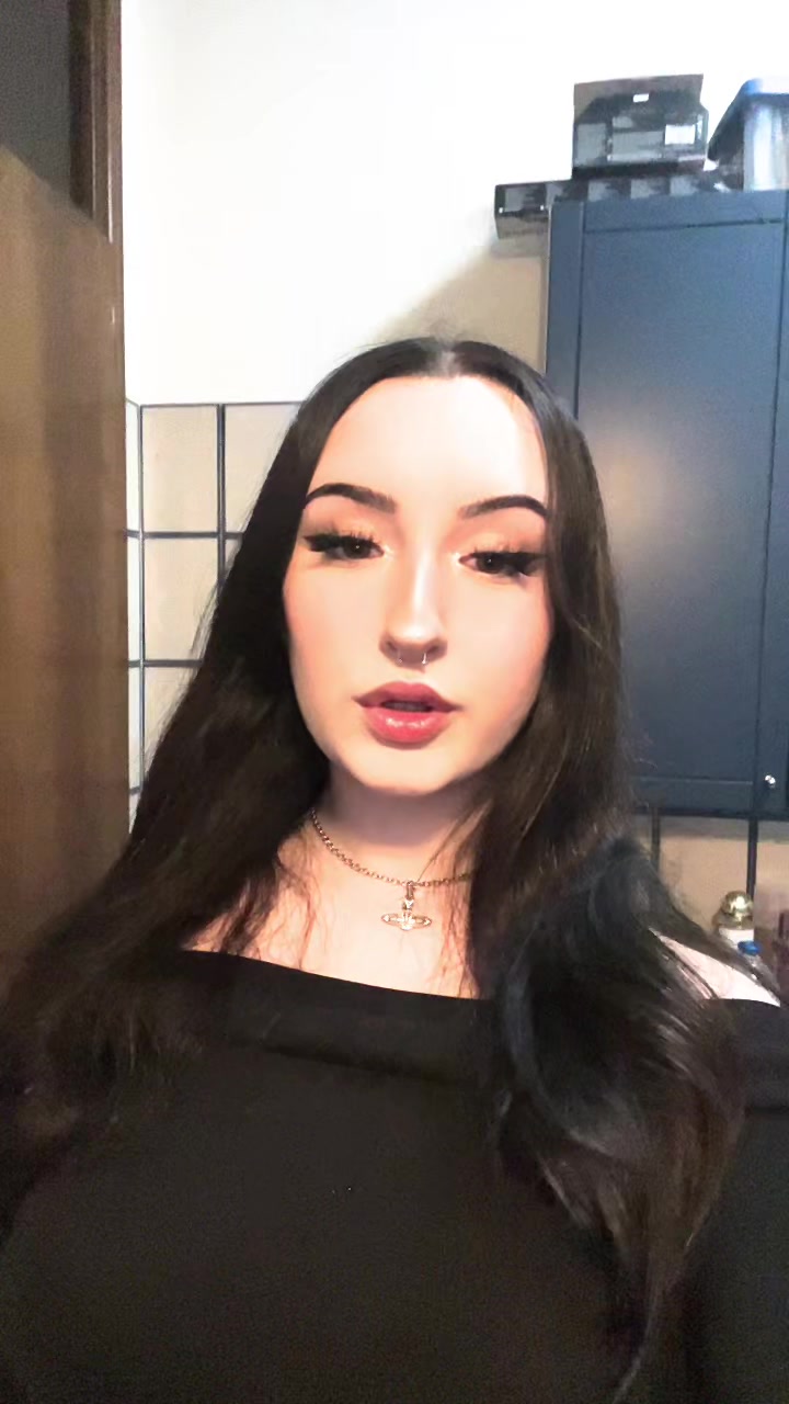 @💋