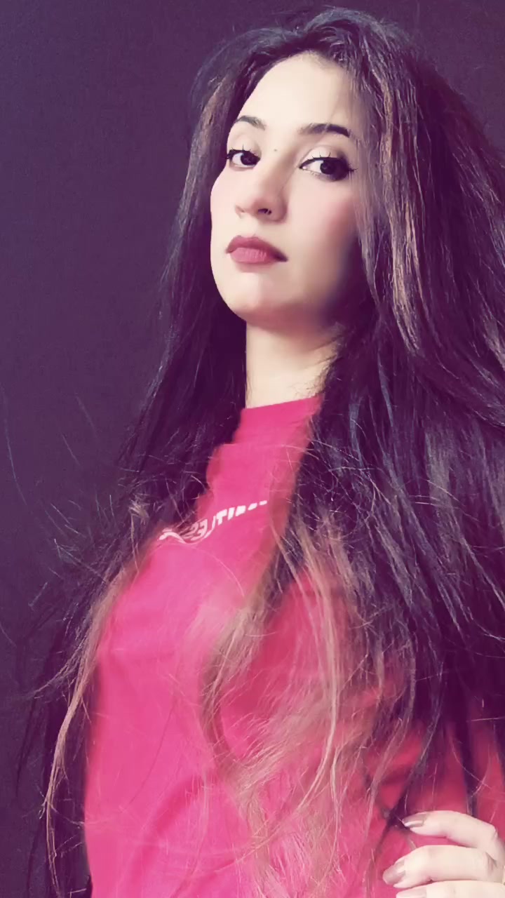 @🦋💕👑 Queen Anna👑💞🦋