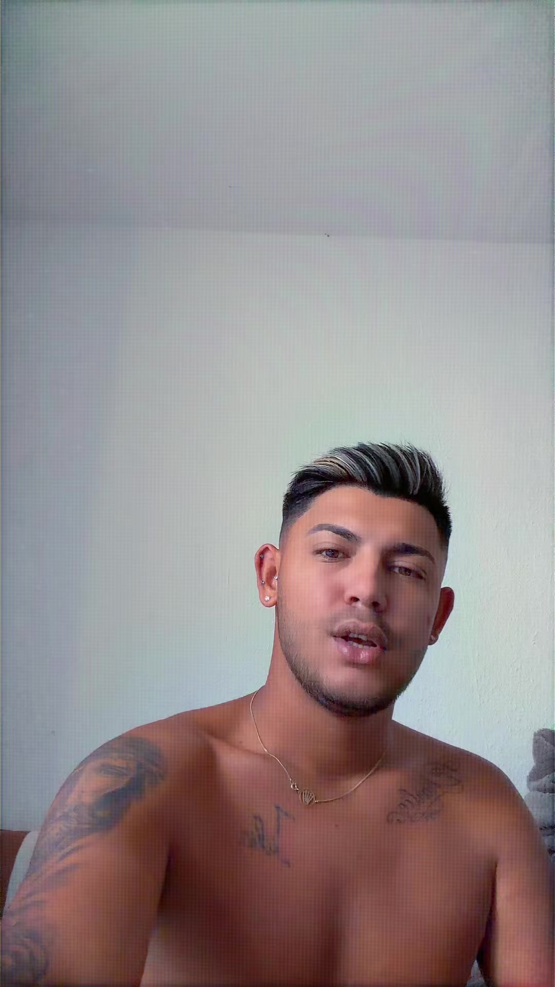 @💸🧸⚜️🍫🐶Levi