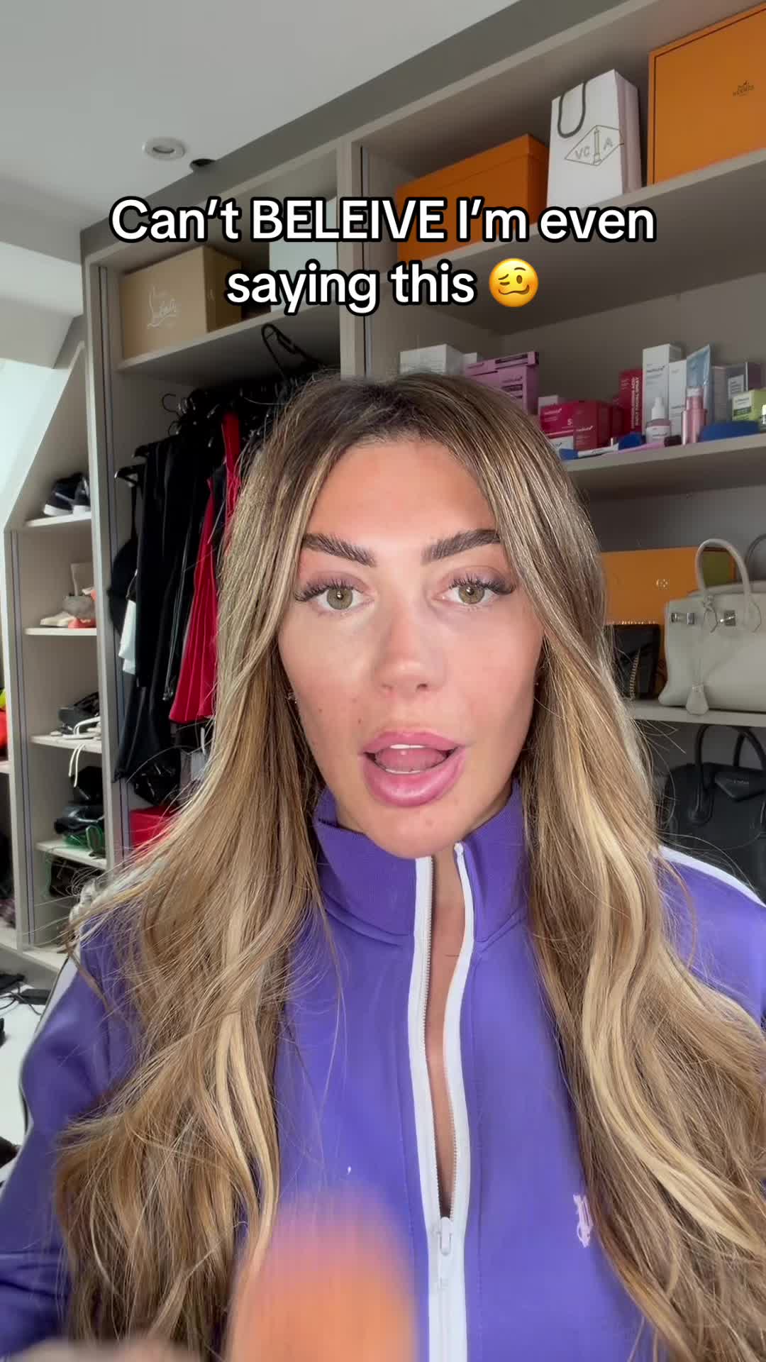 @Chloe Ferry