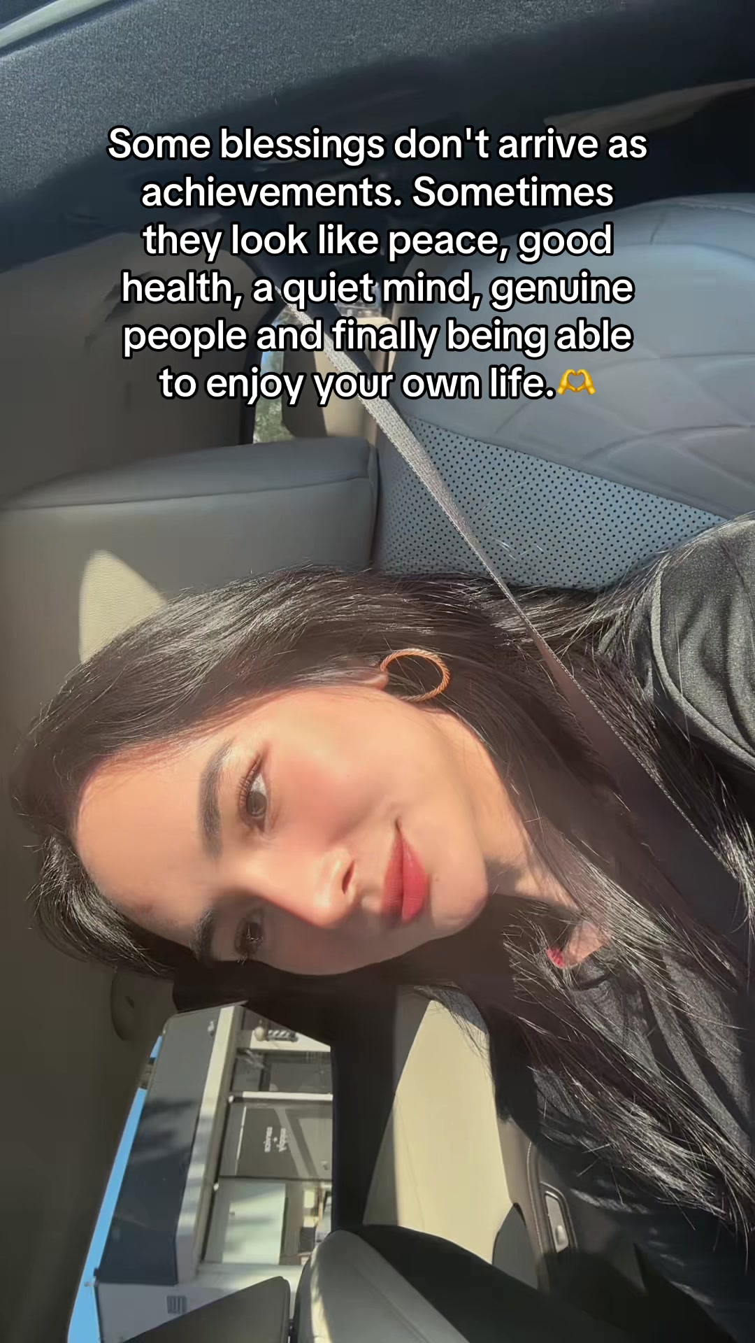 @Lalah Luna