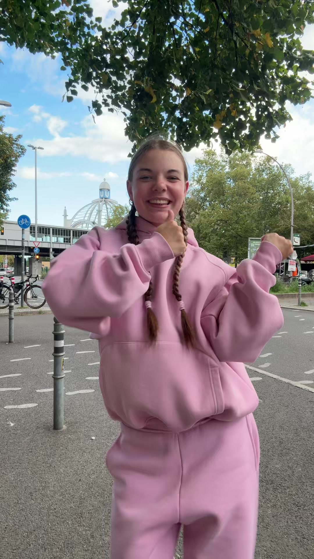 @𝐋𝐚𝐯𝐢𝐧𝐢𝐚