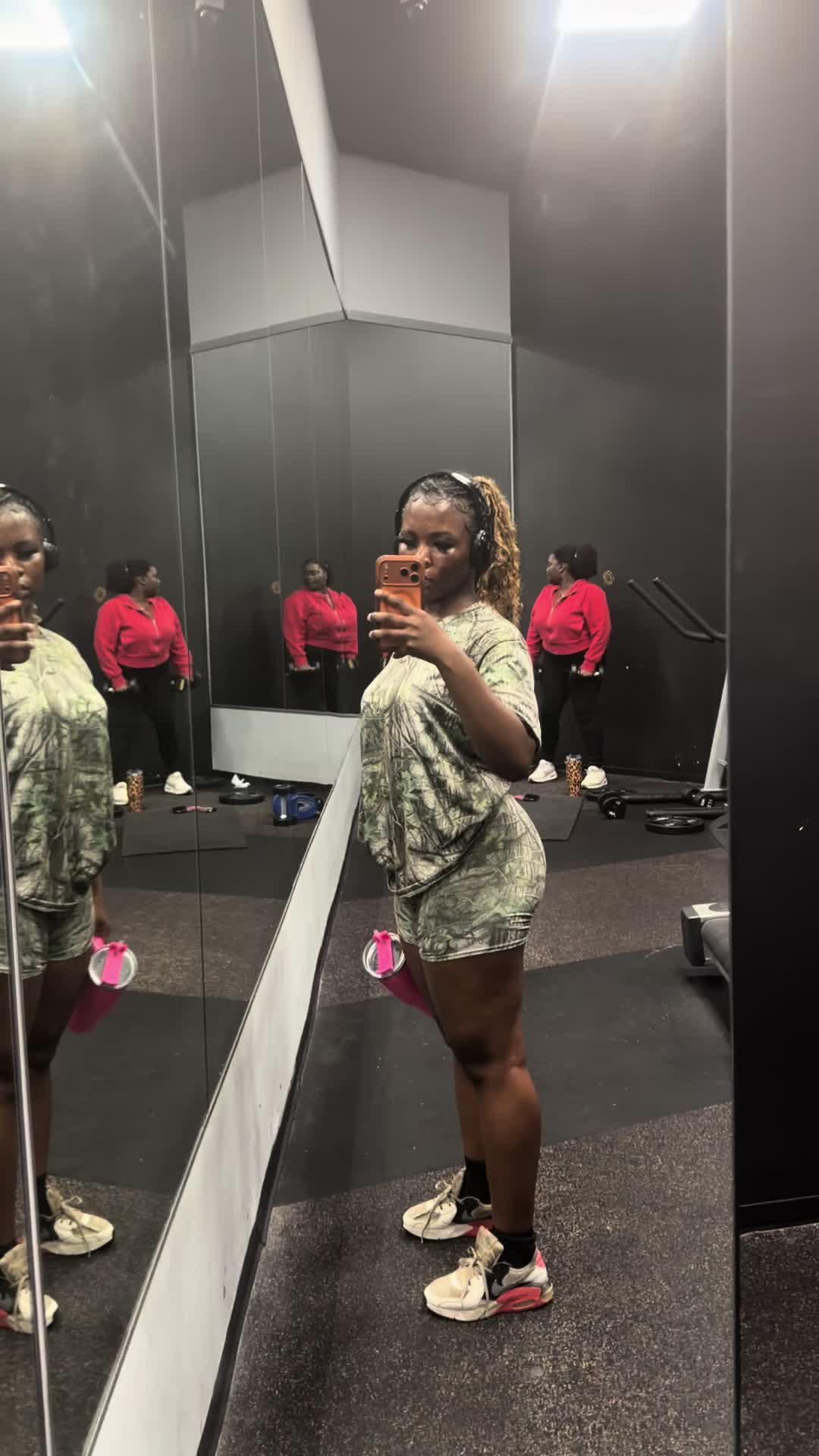@Itss.moneii