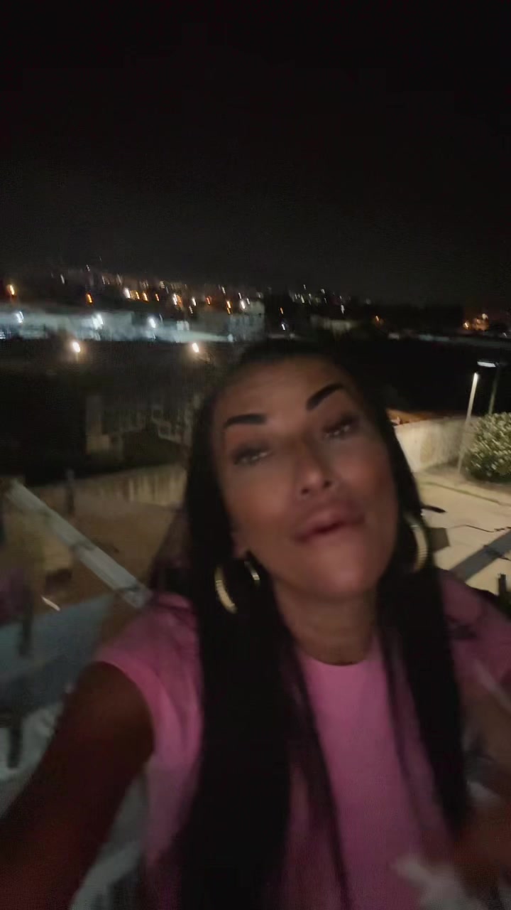 @Maria
