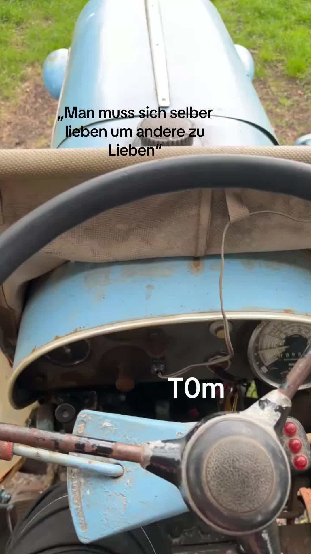 @t0m