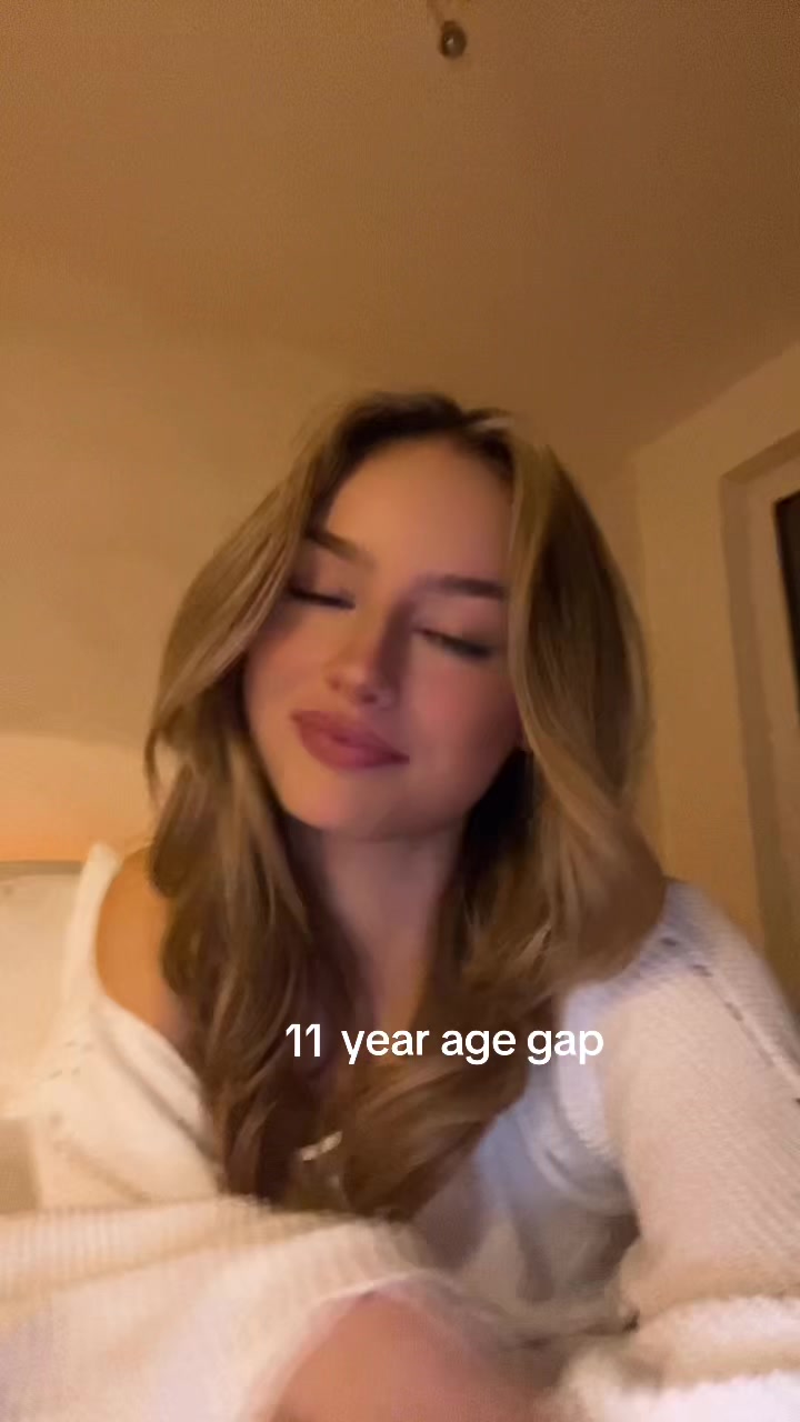 @_larawsn