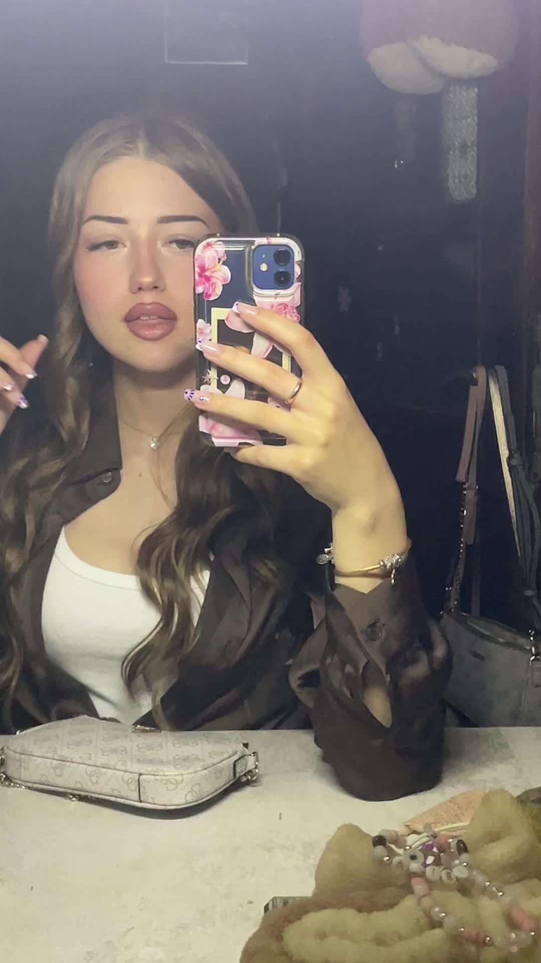 @𝔖𝔞𝔯𝔞