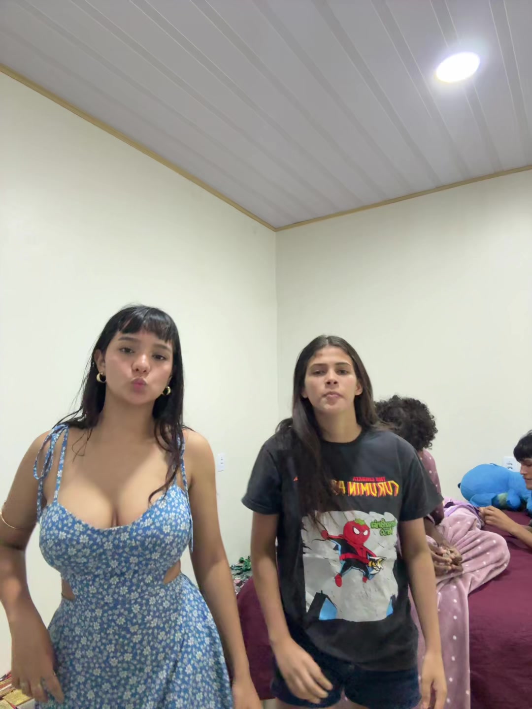 @𝑣