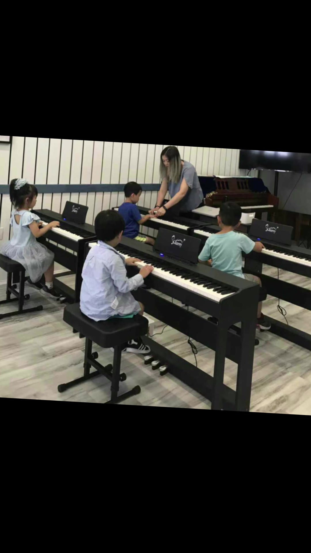 @咏音艺术教育中心