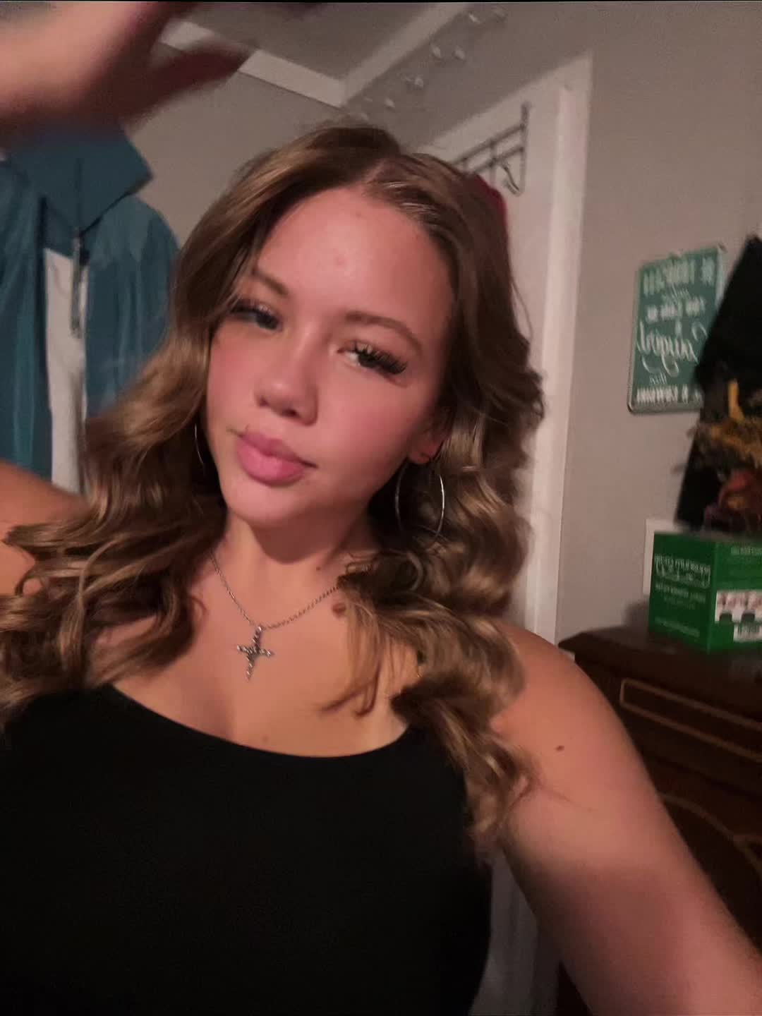 @Claire🖤⛓️&clubs;️
