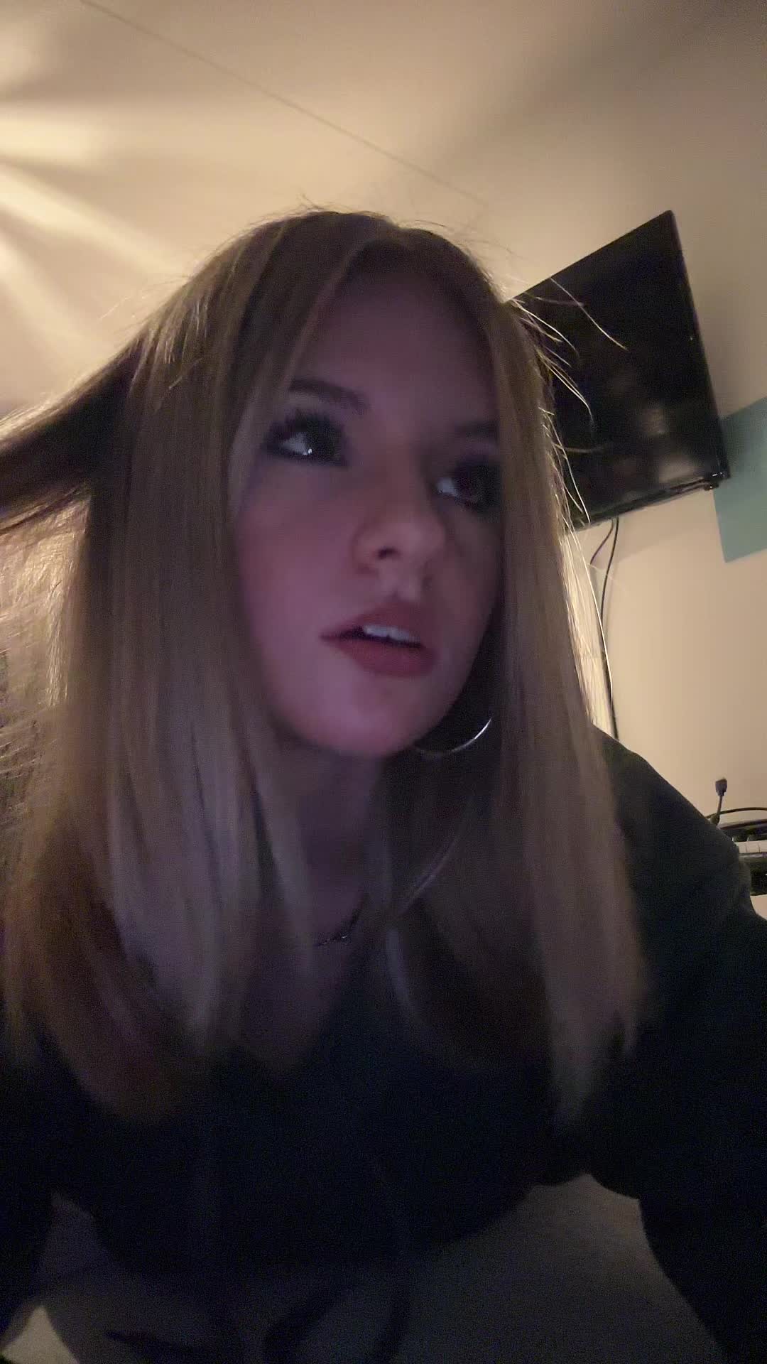 @Demi 💞