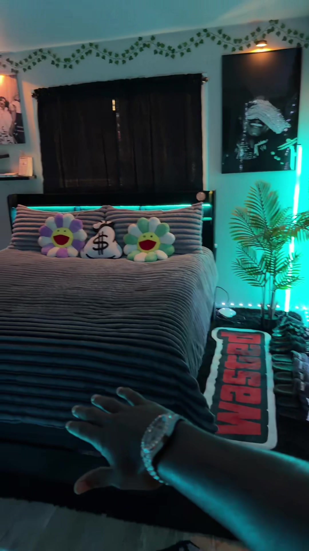 @.