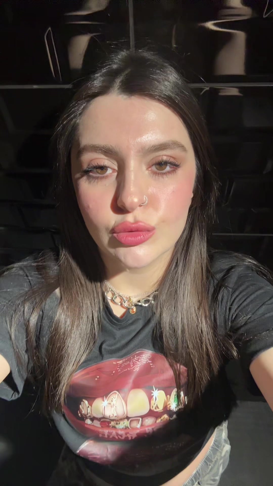 @Çileklikiraz