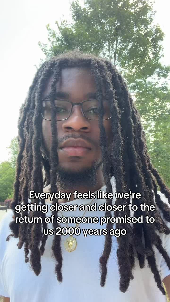 @👾