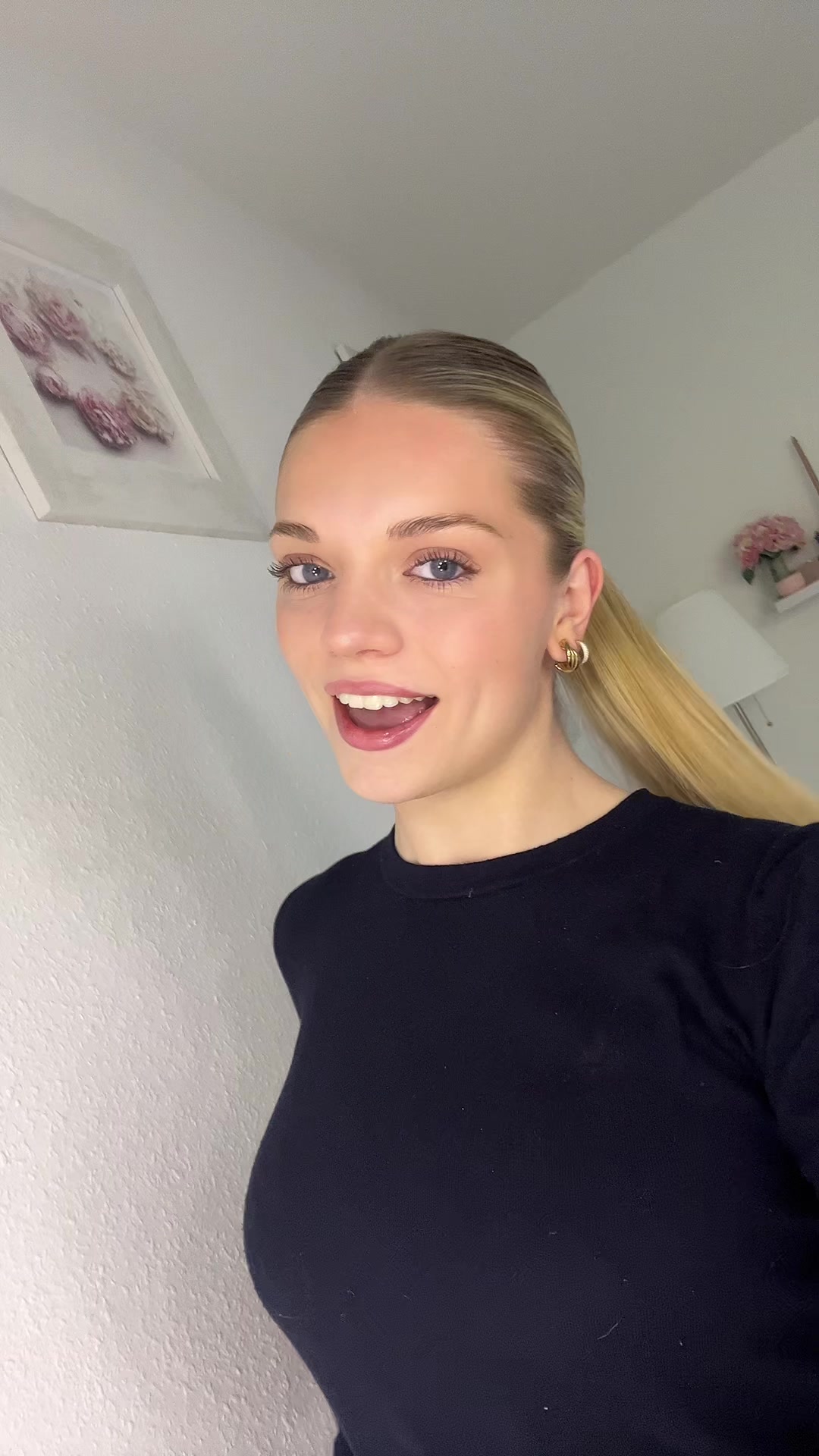 @⭑ emi ⭑