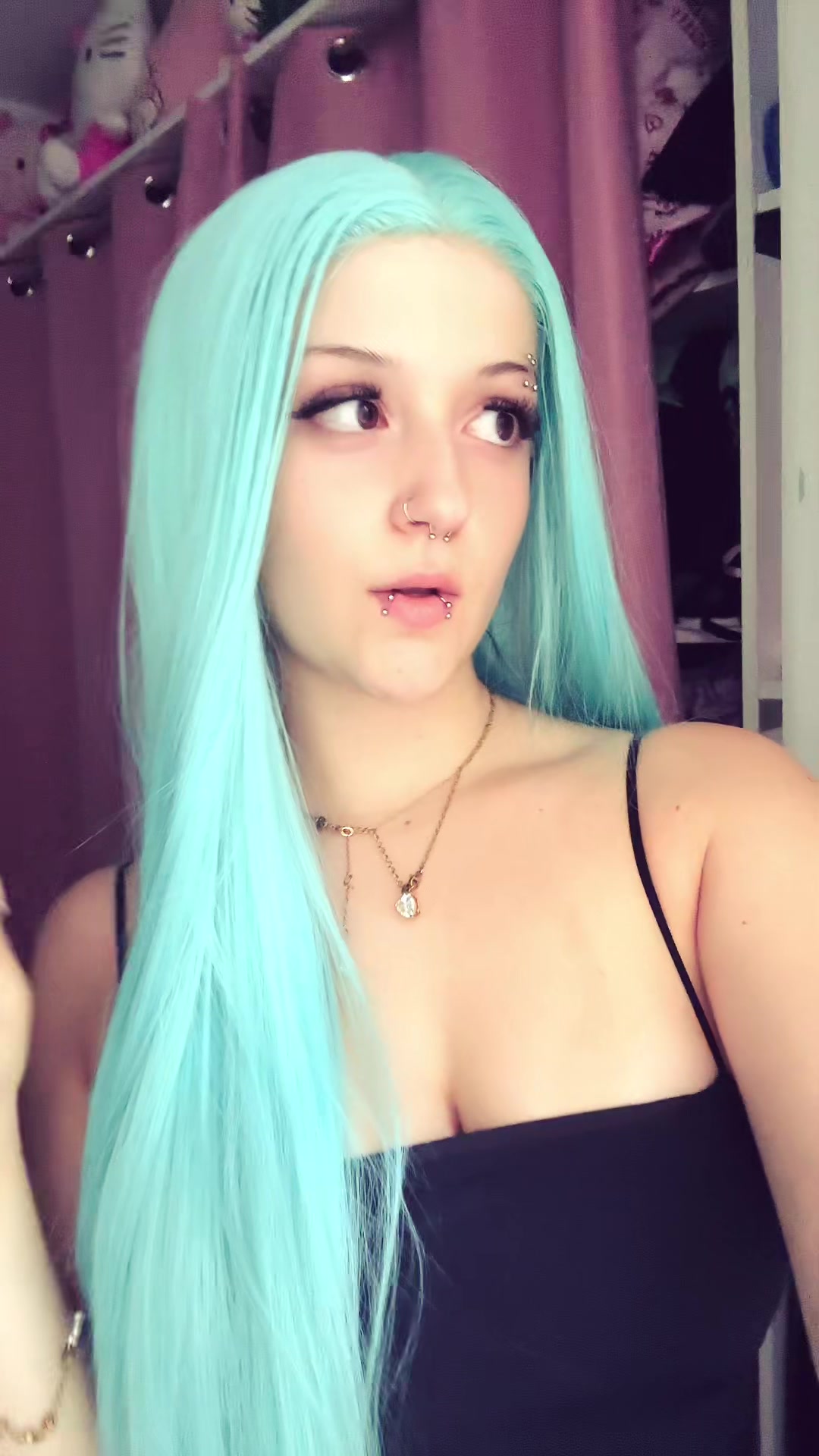 @dollishangel