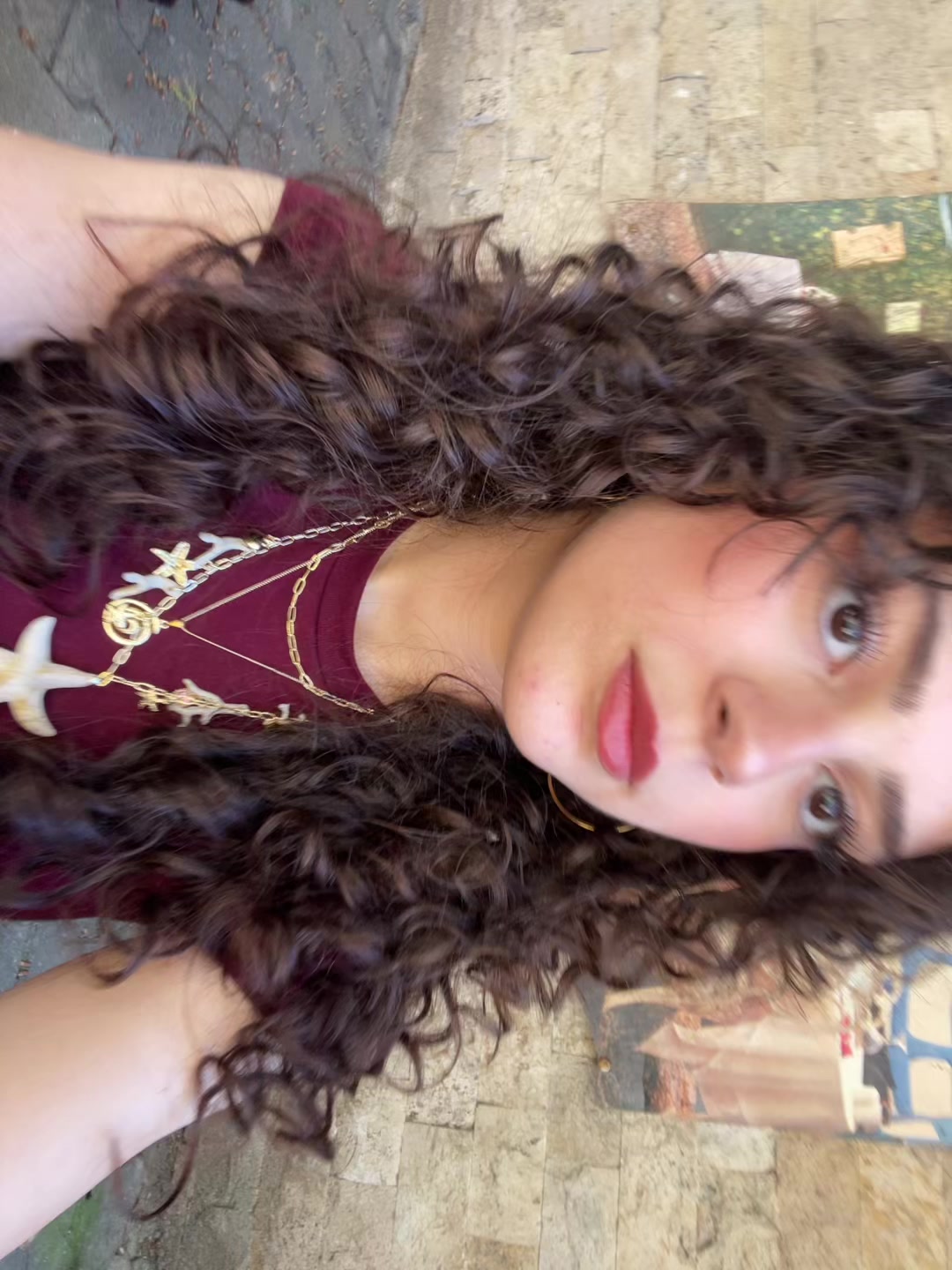 @B&uuml;şra꩜