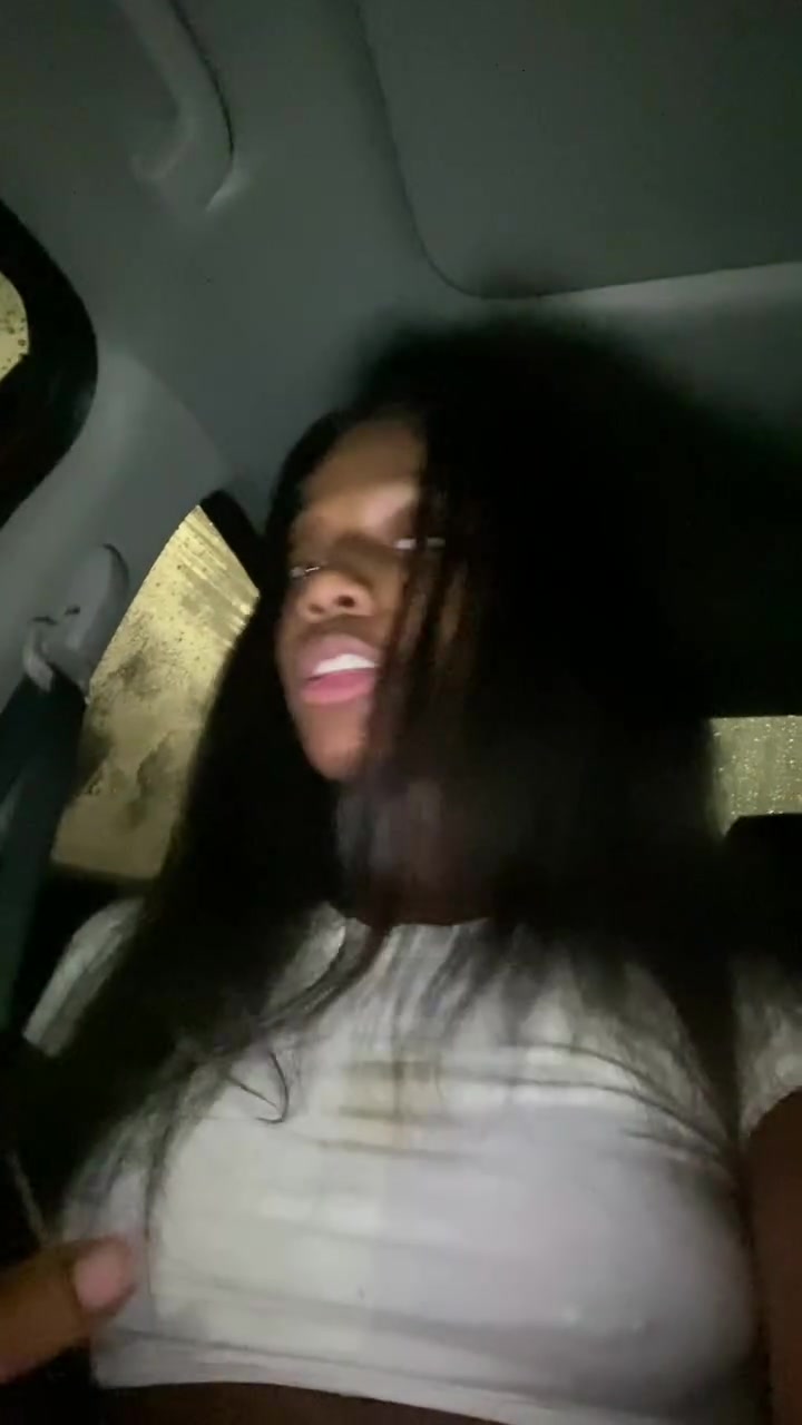 @riahhhbumpin
