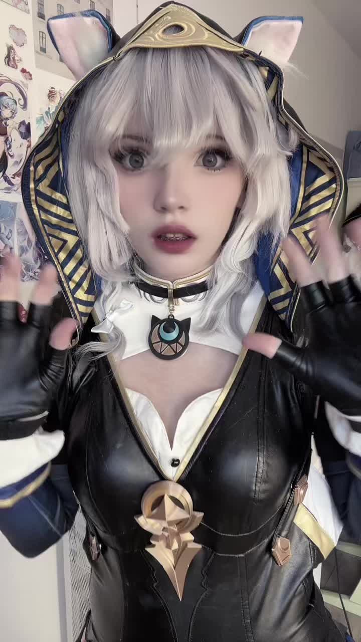@☆*:.｡. 𝒱𝒾𝓋𝒾.｡.:*☆