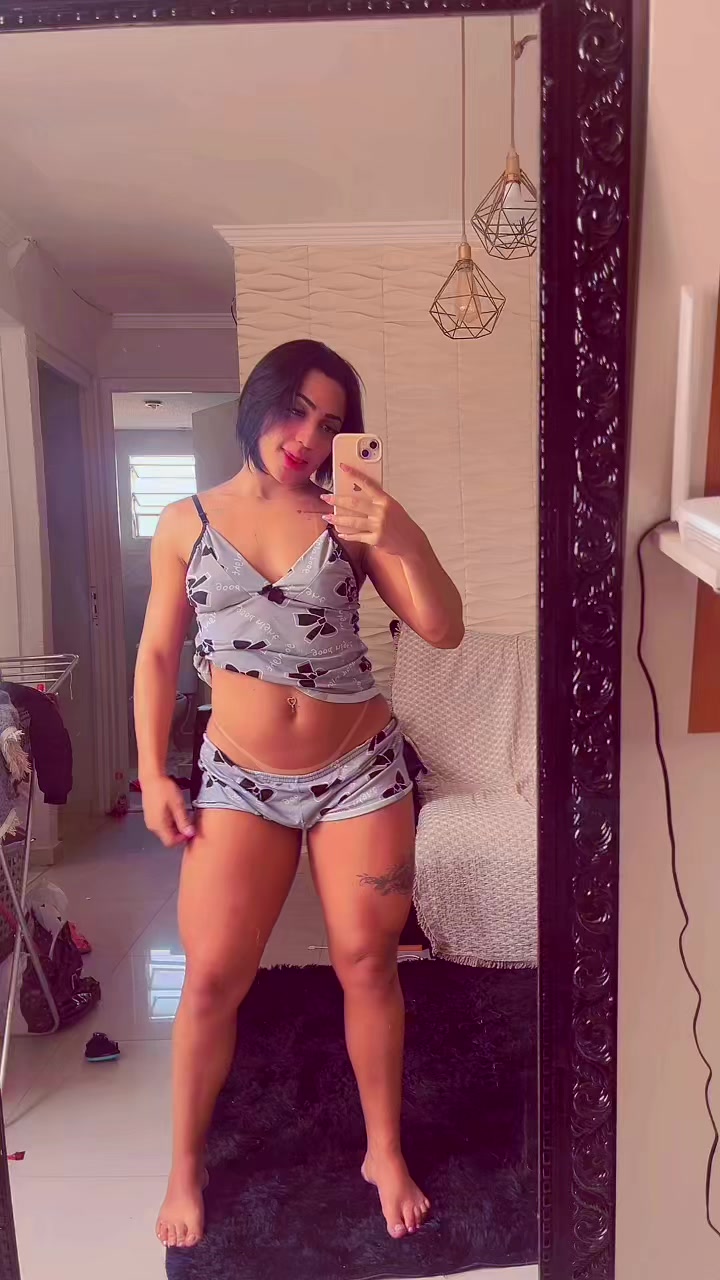 @Yasmin Gomes 🦋