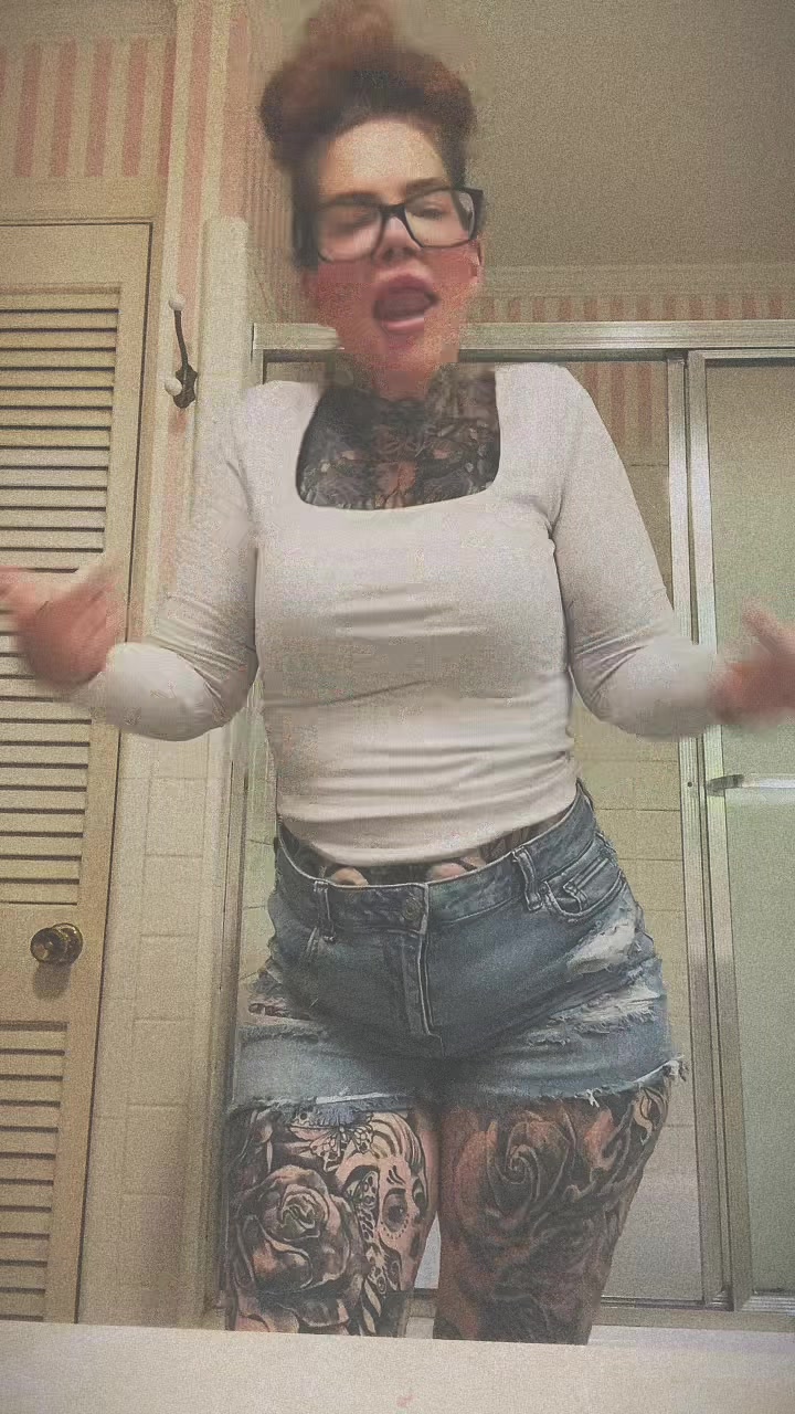 @StefanieT