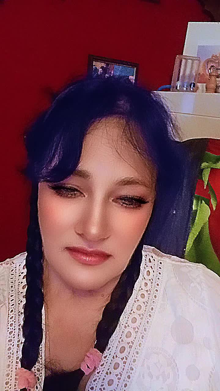 @Simona