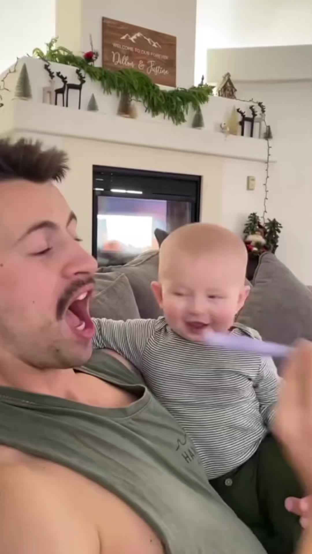 @Funny babies😂😂